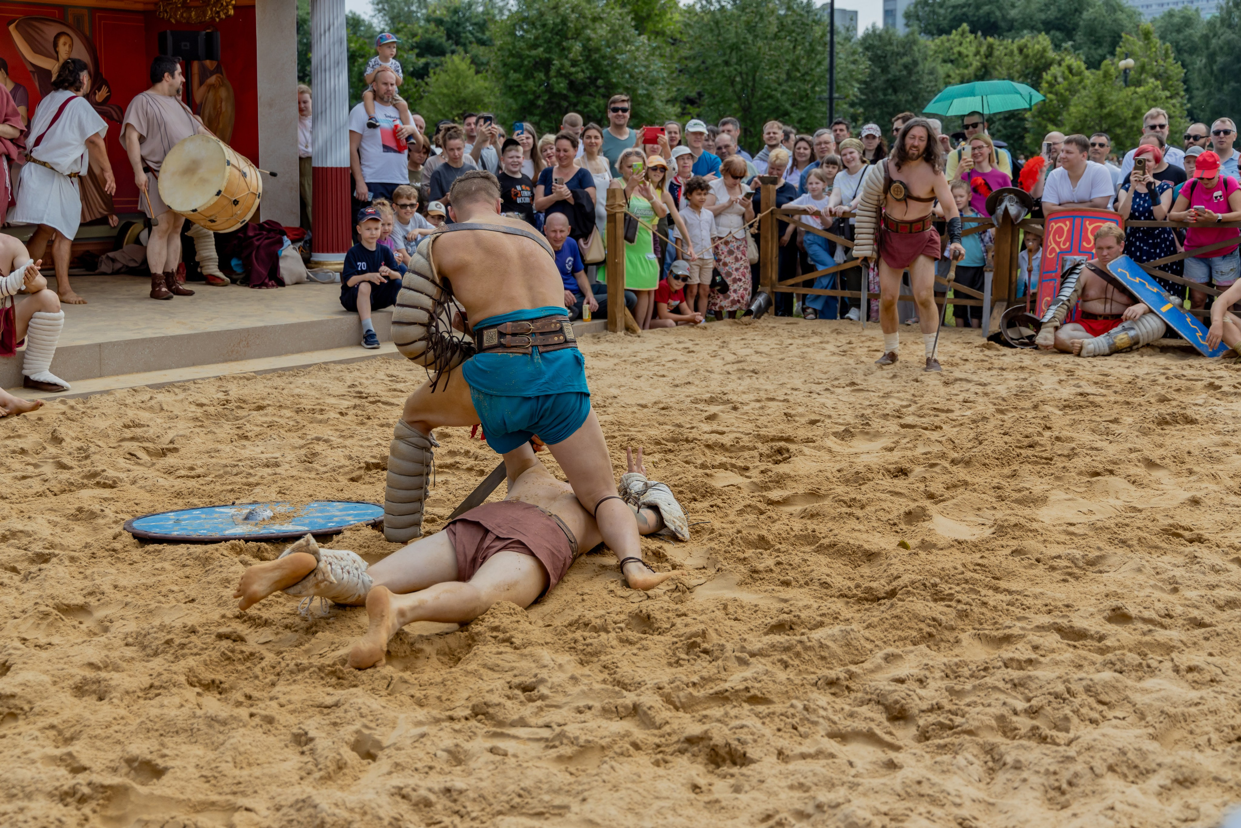 Времена и эпохи 2024. Ростокинский акведук. Площадка Античность. Репортажный, семейный и студийный фотограф в Москве Демин Алексей
