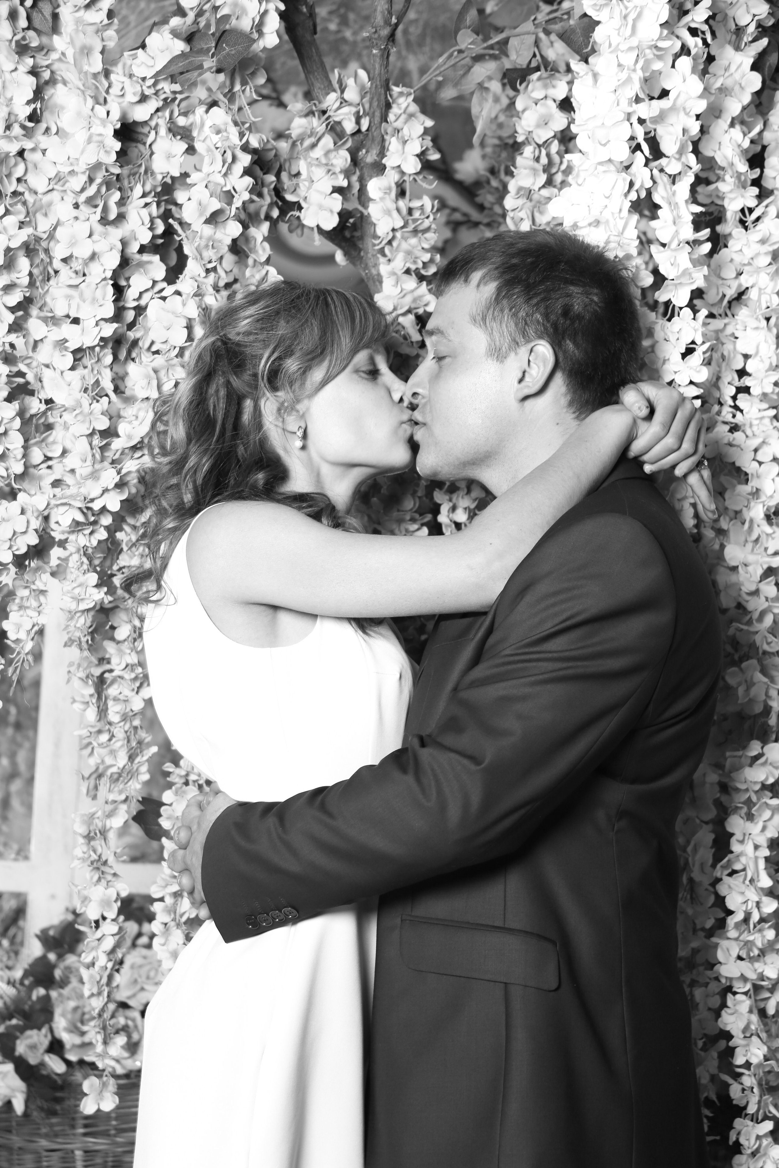 Максим и Любовь. Фотограф Пермь. Фотосессия в фотостудии Перми и на свежем воздухе