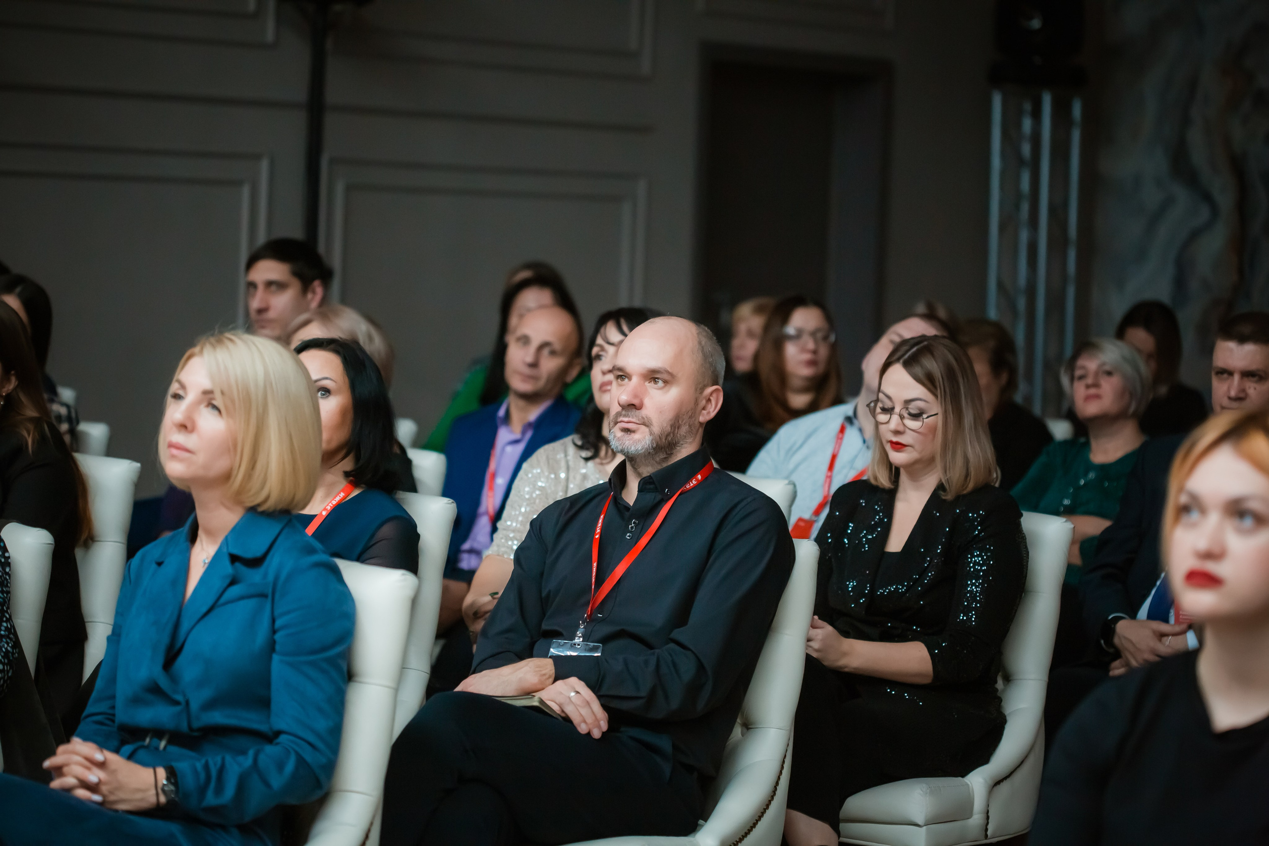 Этажи — подведение итогов 2023. Репортажный фотограф Василий Сазонов в Нижневартовске