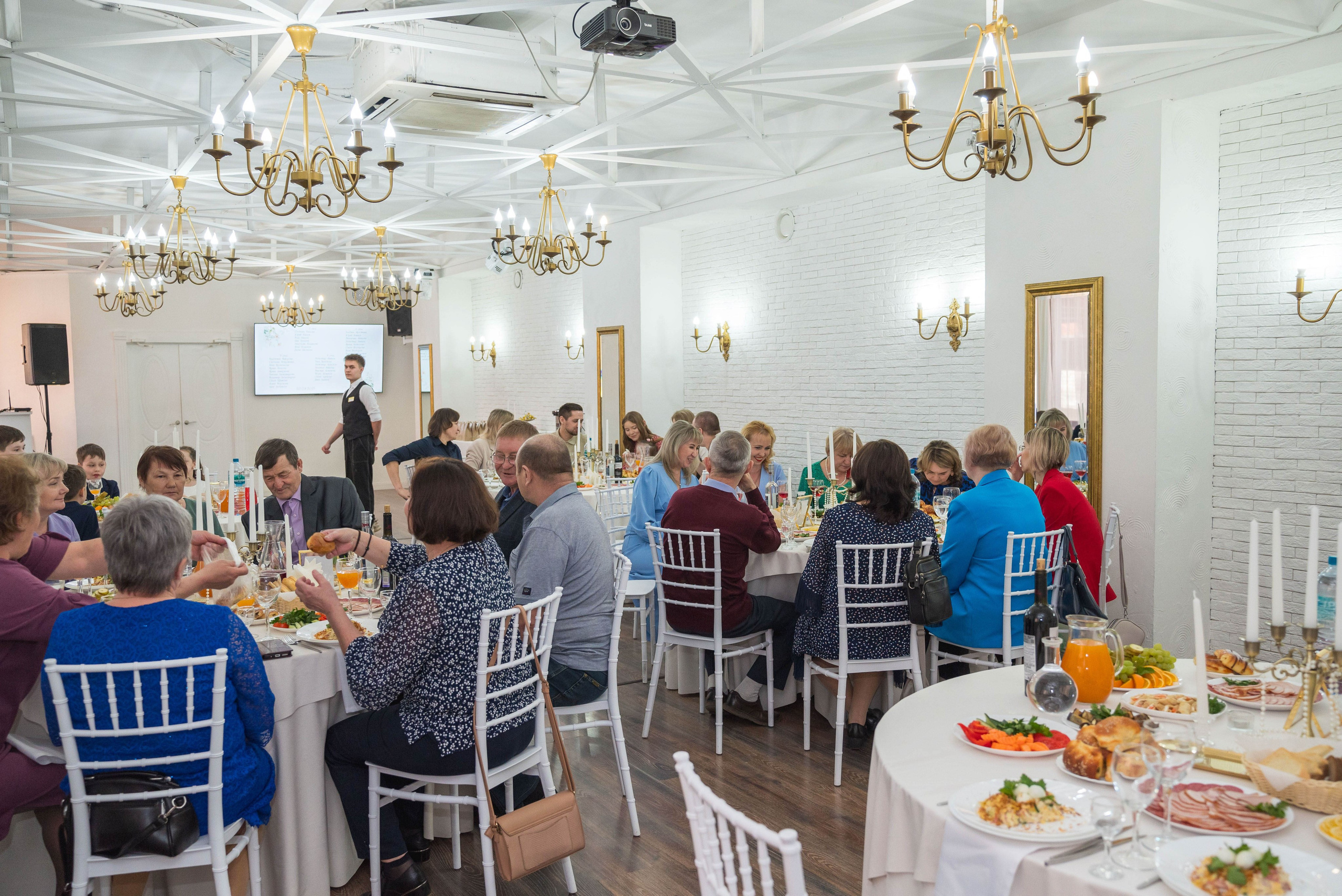 20.04.2025 Светлана. Меня зовут Михайлов Сергей, занимаюсь фото и видео г. Чебоксарах