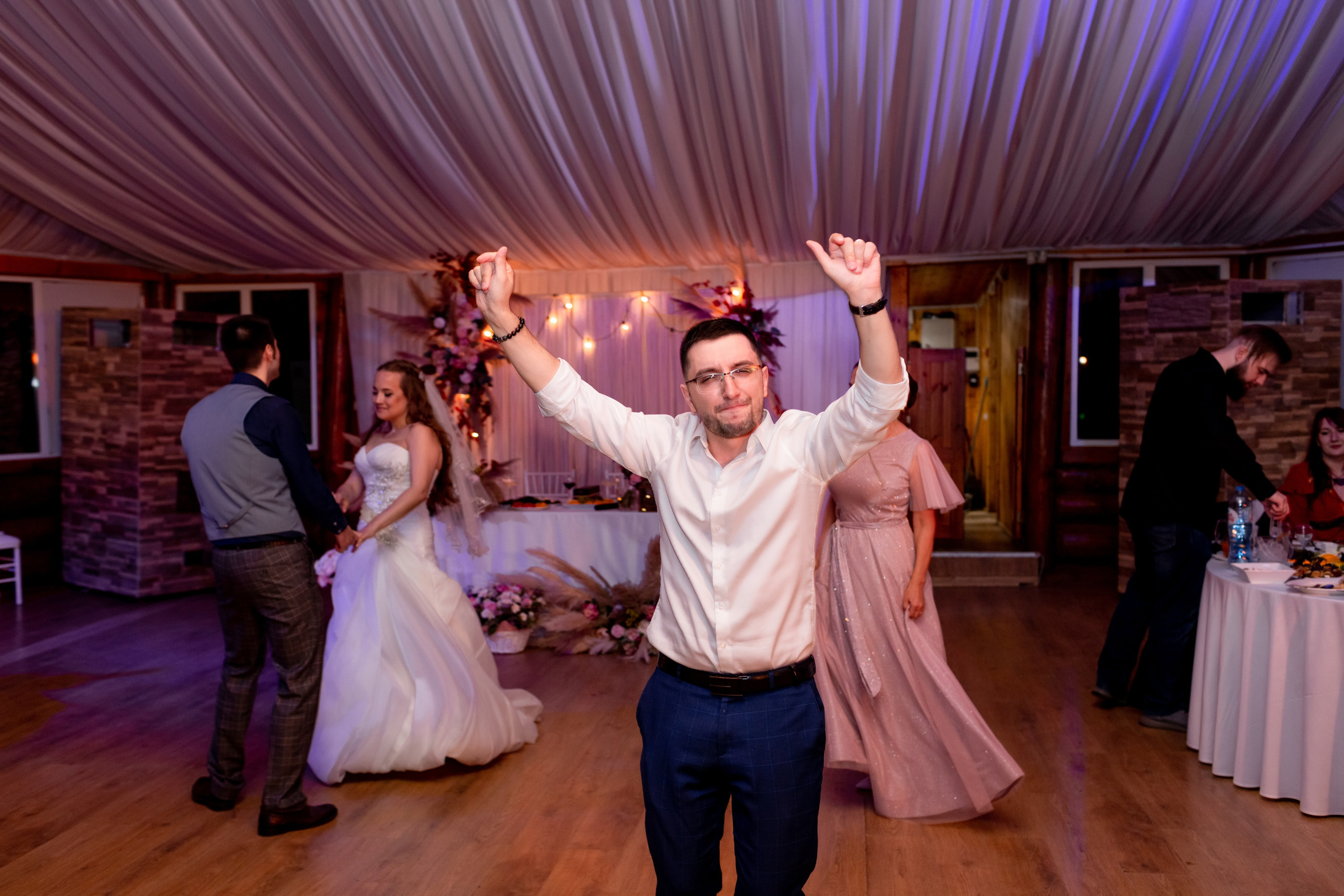 Свадебная фотосессия в Москве. Свадебный фотограф Кирилл Белый