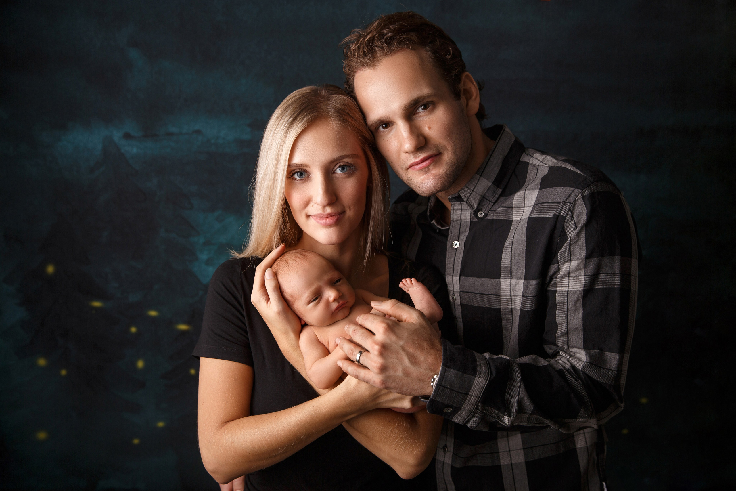 Семейные кадры Комфорт, VIP. Фотограф новорожденных, семейный фотограф в Санкт-Петербурге