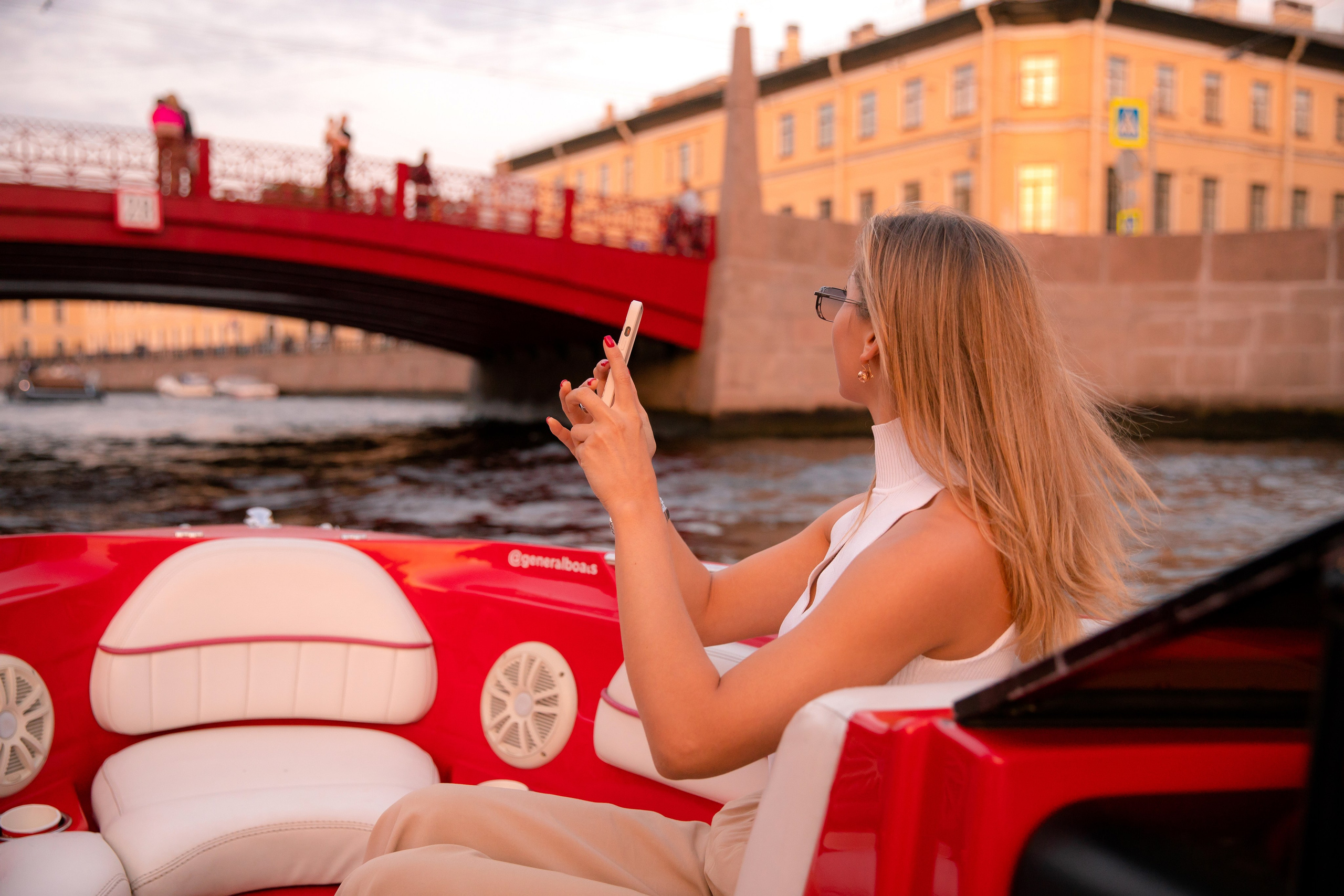 «Red boat» тимбилдинг. Свадебный и семейный фотограф в Санкт- Петербурге Гугучкина Полина