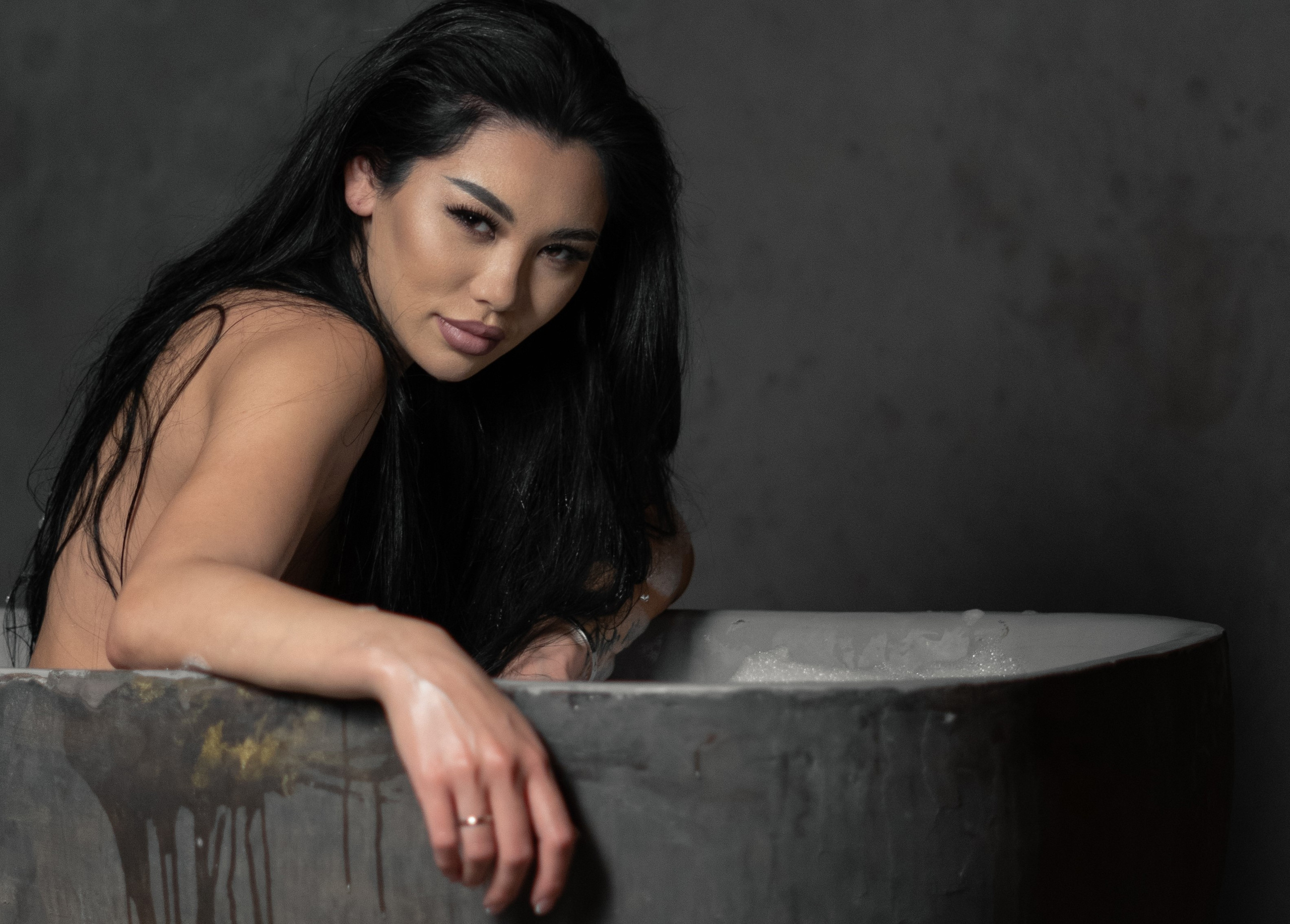 Портретный фотограф в Москве Антон Тамазов