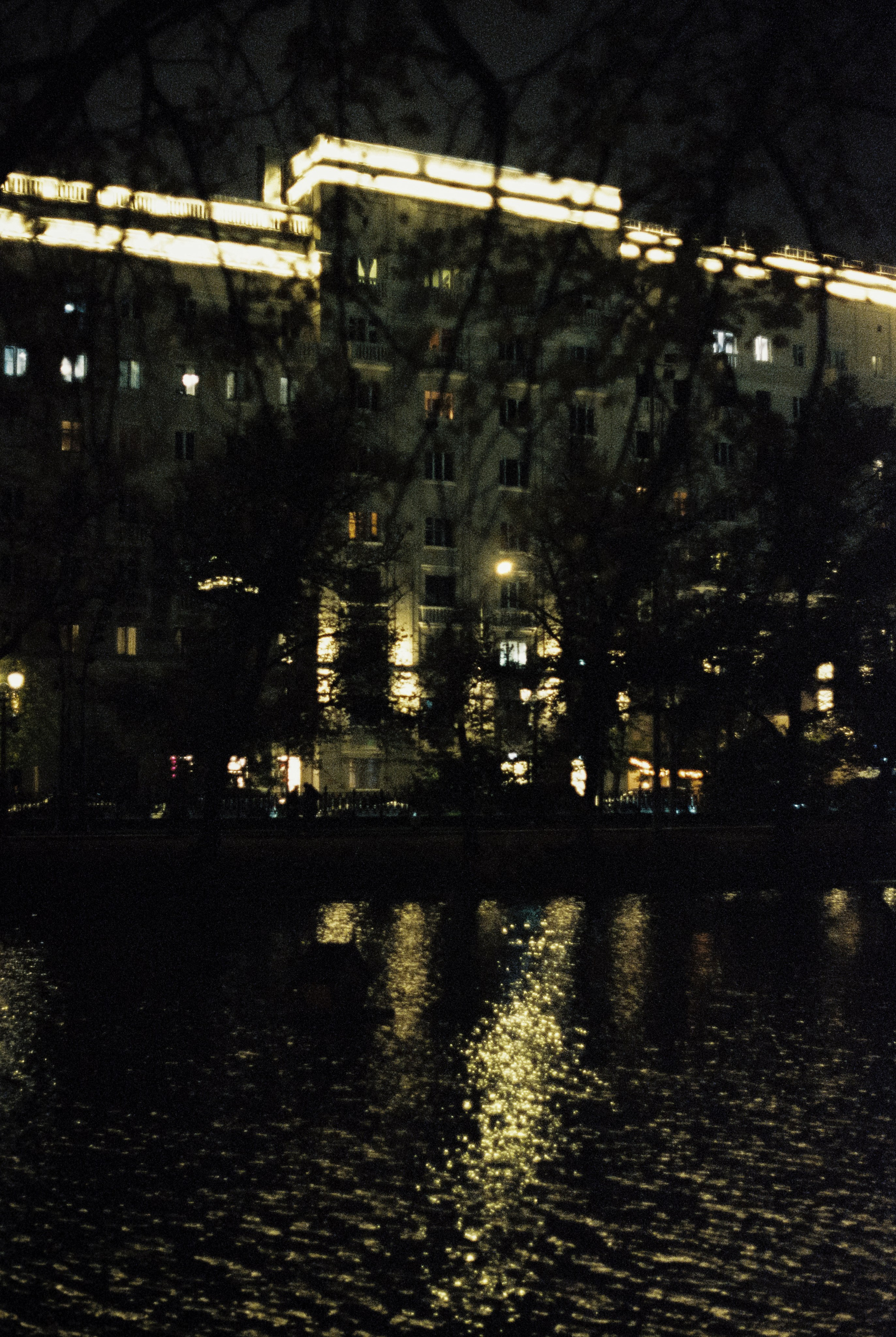 Москва вечером на пленку  Kodak Vision 3 500T