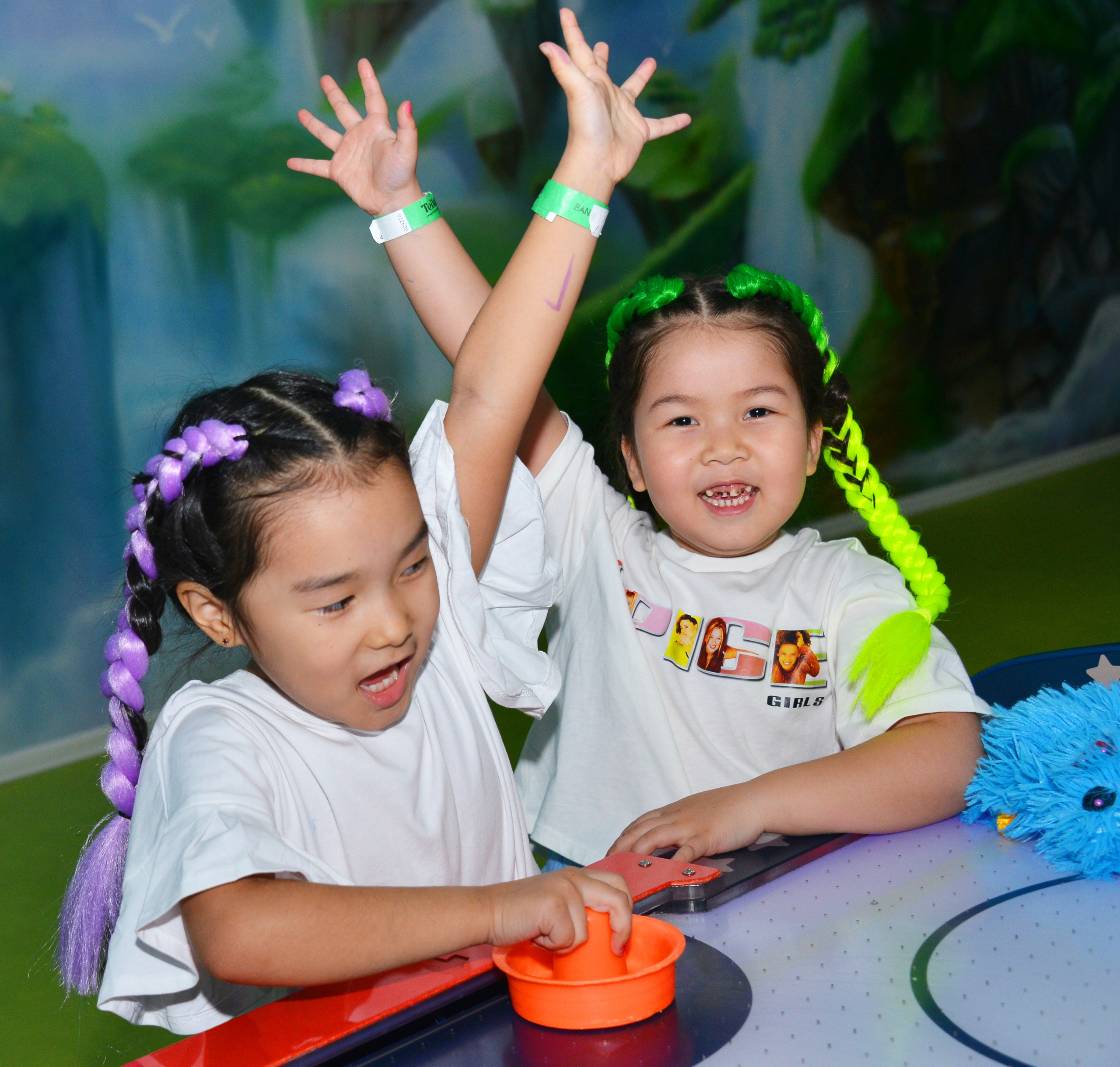 Дети-6 (Айлин-8 лет). Фотосъёмка. Фотограф Сергей Авдеев-семейный и детский фотограф в Алматы