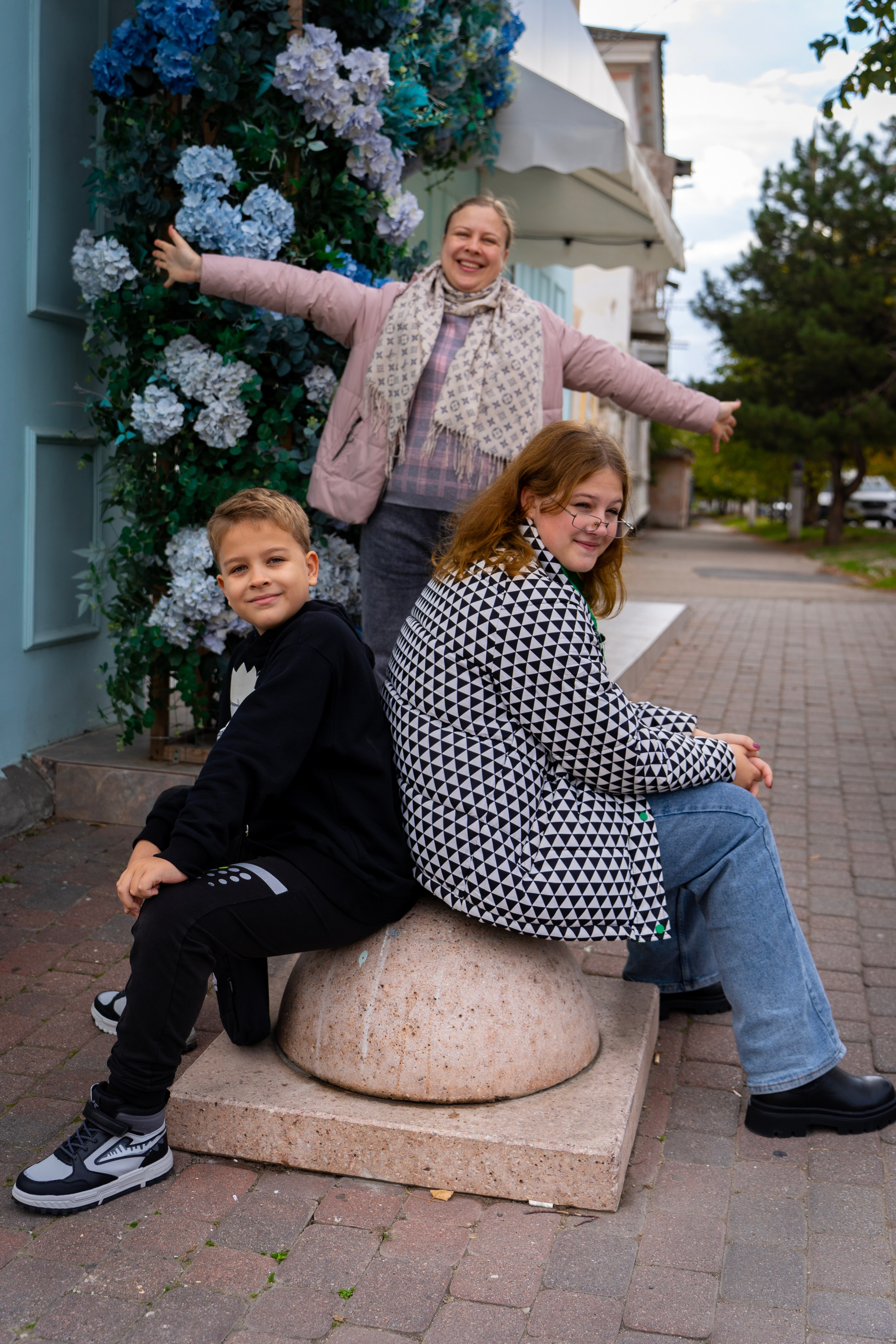 Фотосессия в Новороссийске осенью. Семейный и детский фотограф Екатерина Черняева. Снимаю портреты, love story, фотопрогулки, работаю на улице, в кафе, студии, дома у клиента