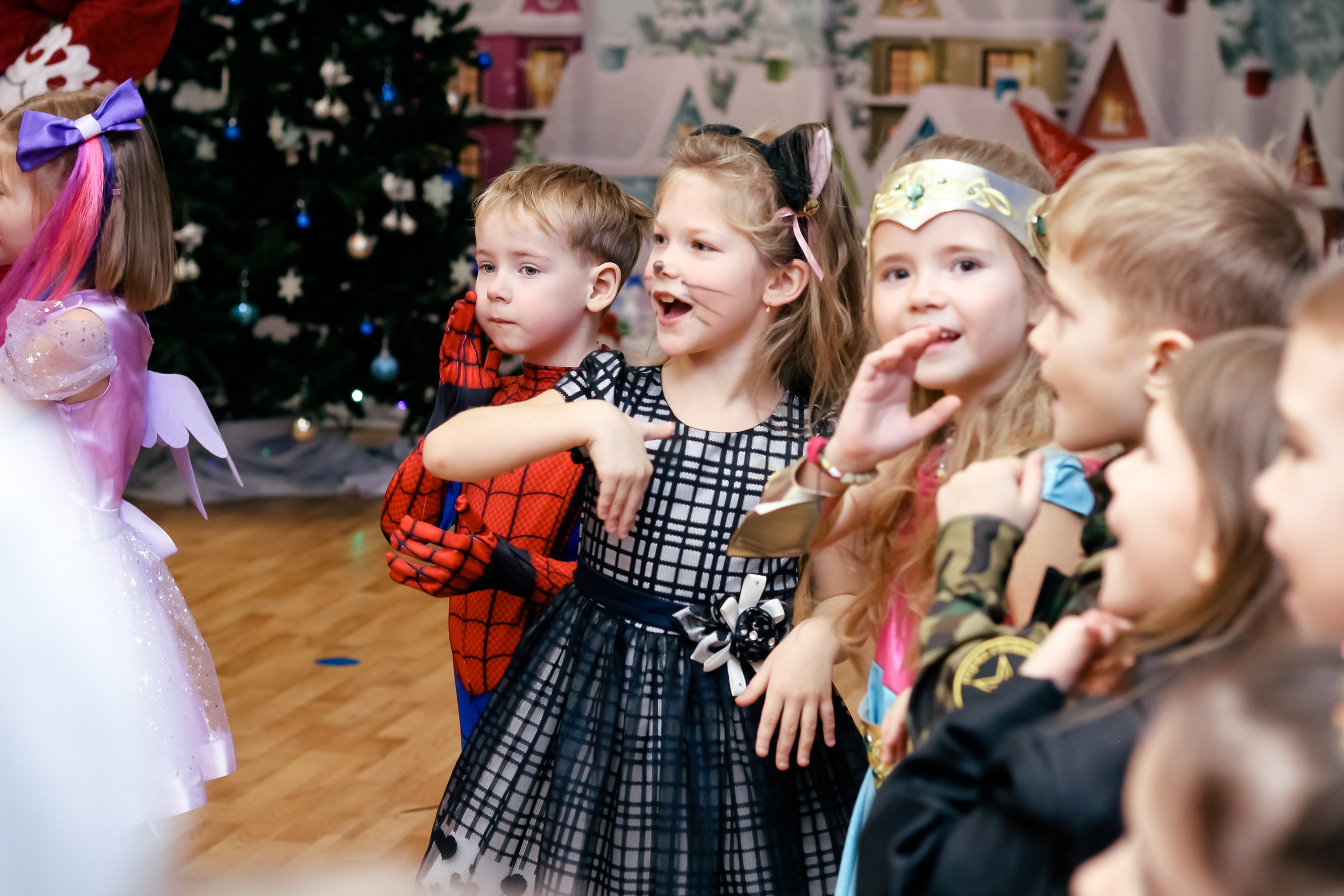 Новогодний утренник. Фотограф Великий Новгород Татьяна Чиглинцева