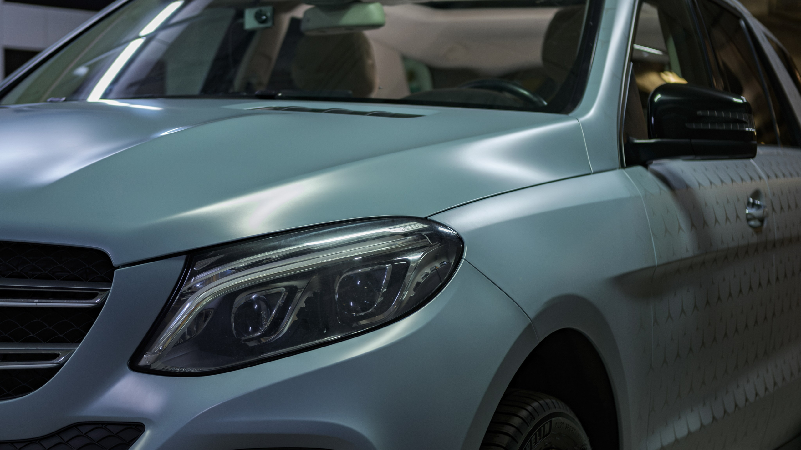 Винилография на Mercedes Benz GLE. Студия дизайна и оклейки авто Barmaley Design