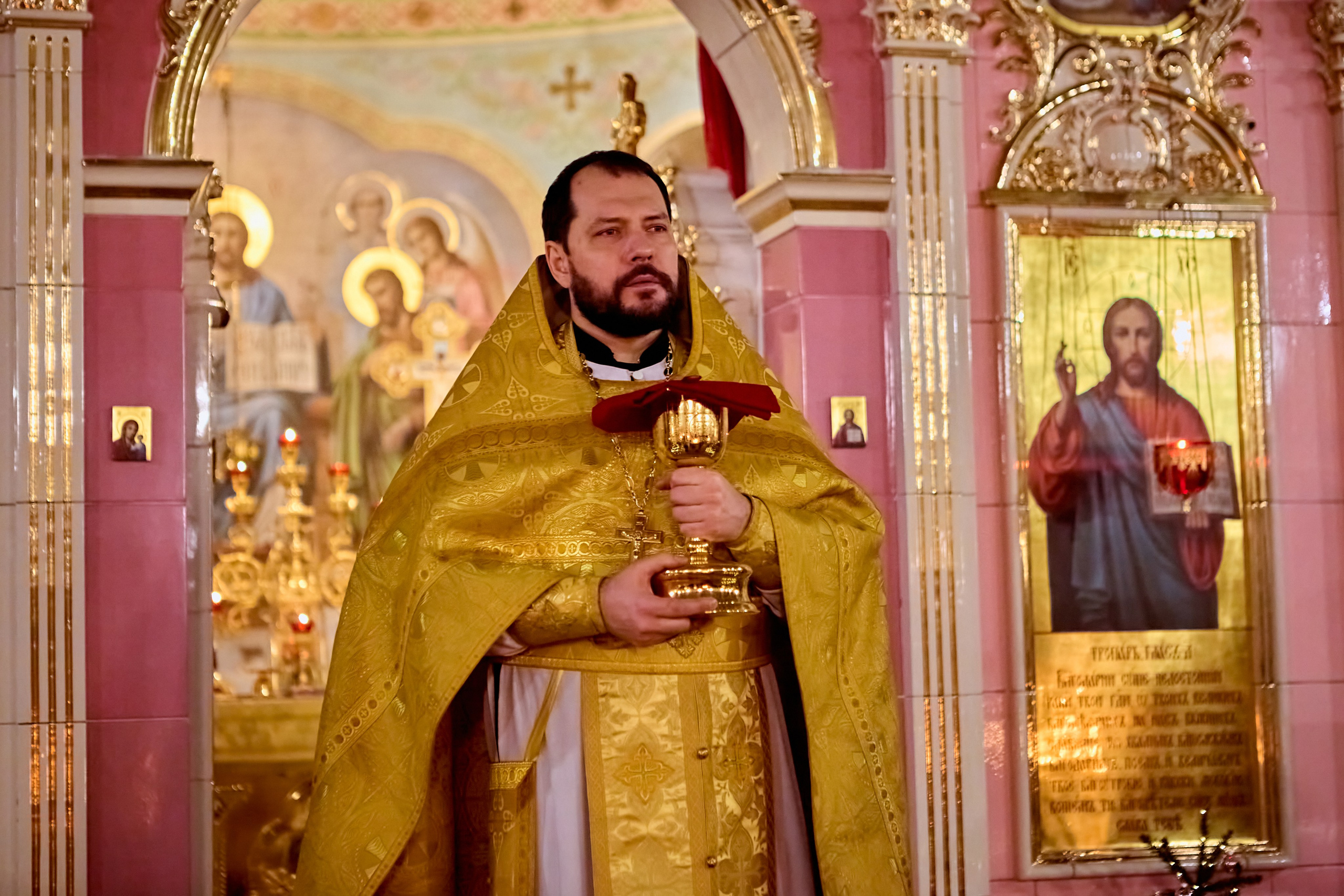 Литургия в Новогоднюю Ночь 2025