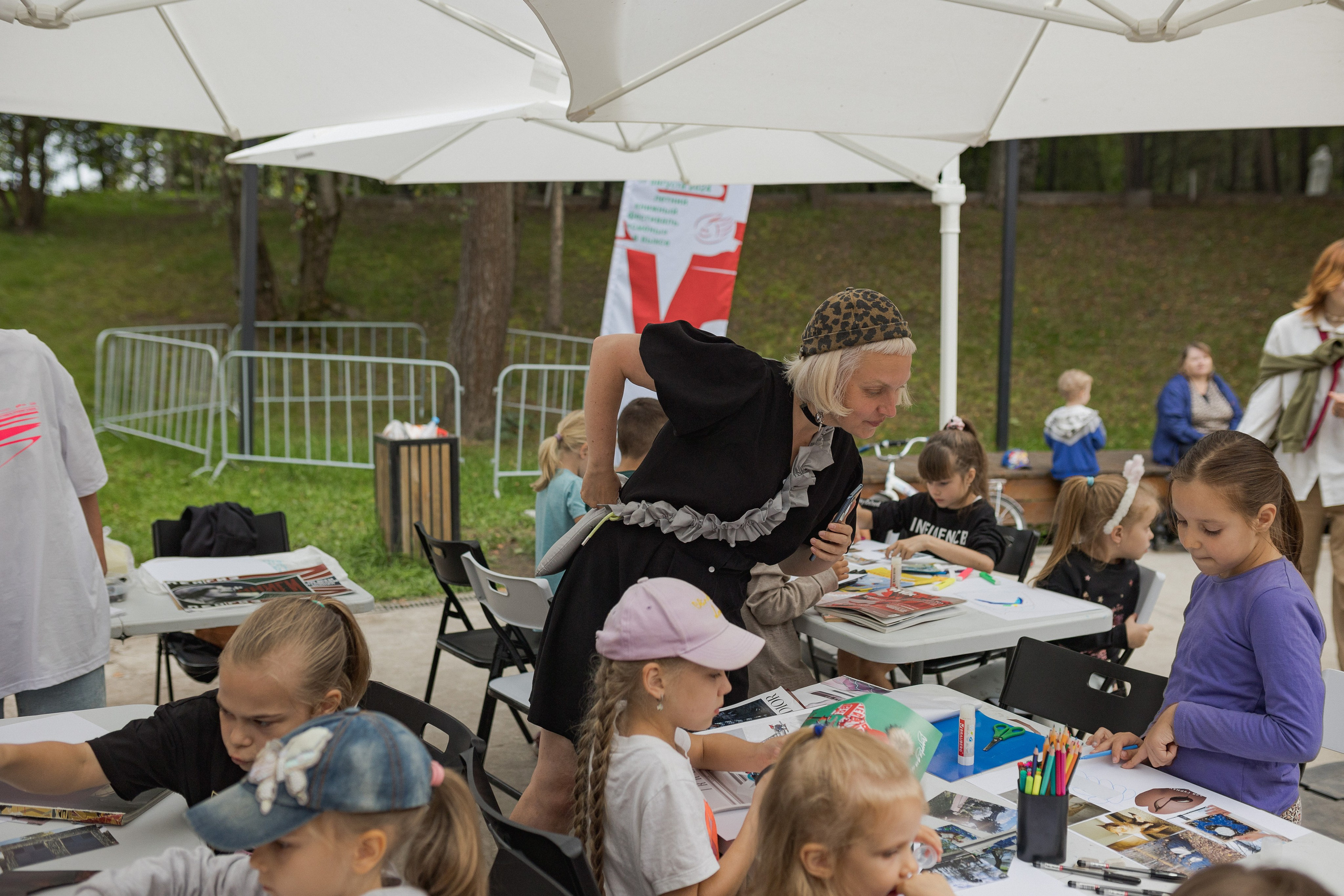 Книжный фестиваль «Смены» в Выксе 2024. Фотограф городских и семейных событий Артем Карпухин