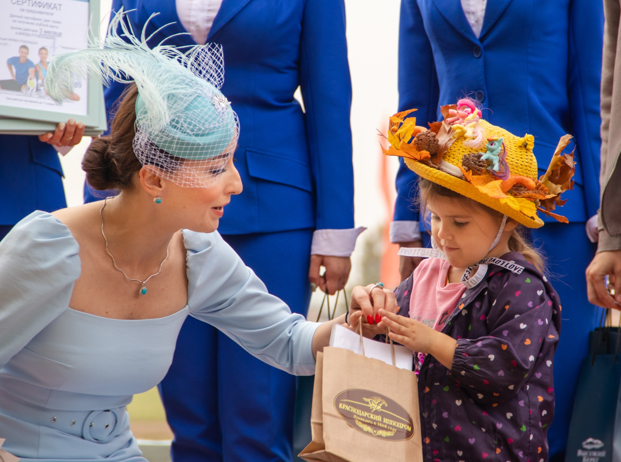 Закрытие скакового сезона на Краснодарском ипподроме. Репортажный, промышленный и маркетплейс-фотограф Дмитрий Чернат
