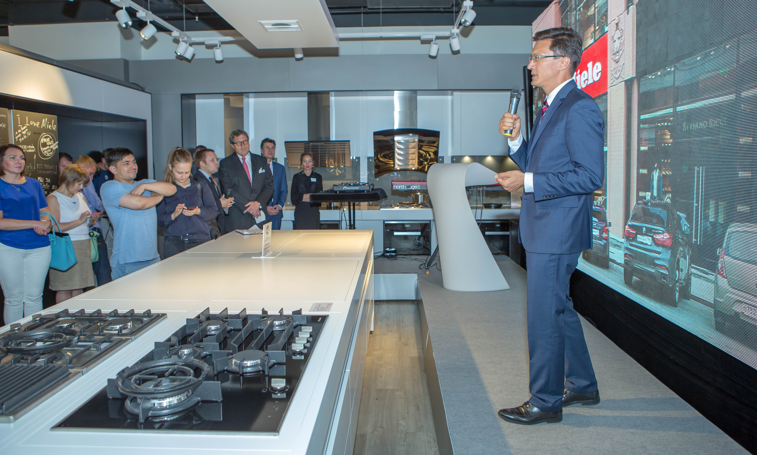 Магазин Miele. Открытие. Главная