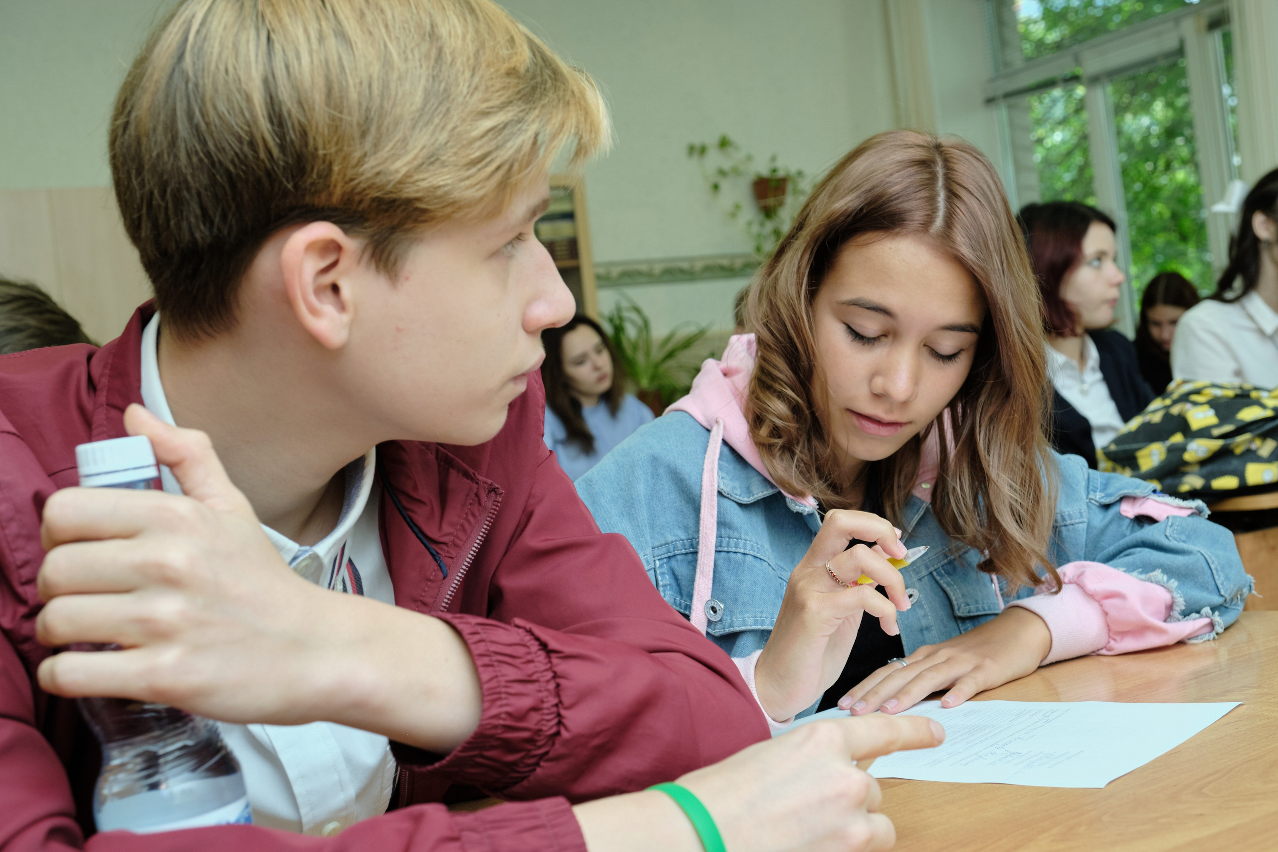 Школьный фотограф Самара. Фотосессия класса в школе, в студии. Цена