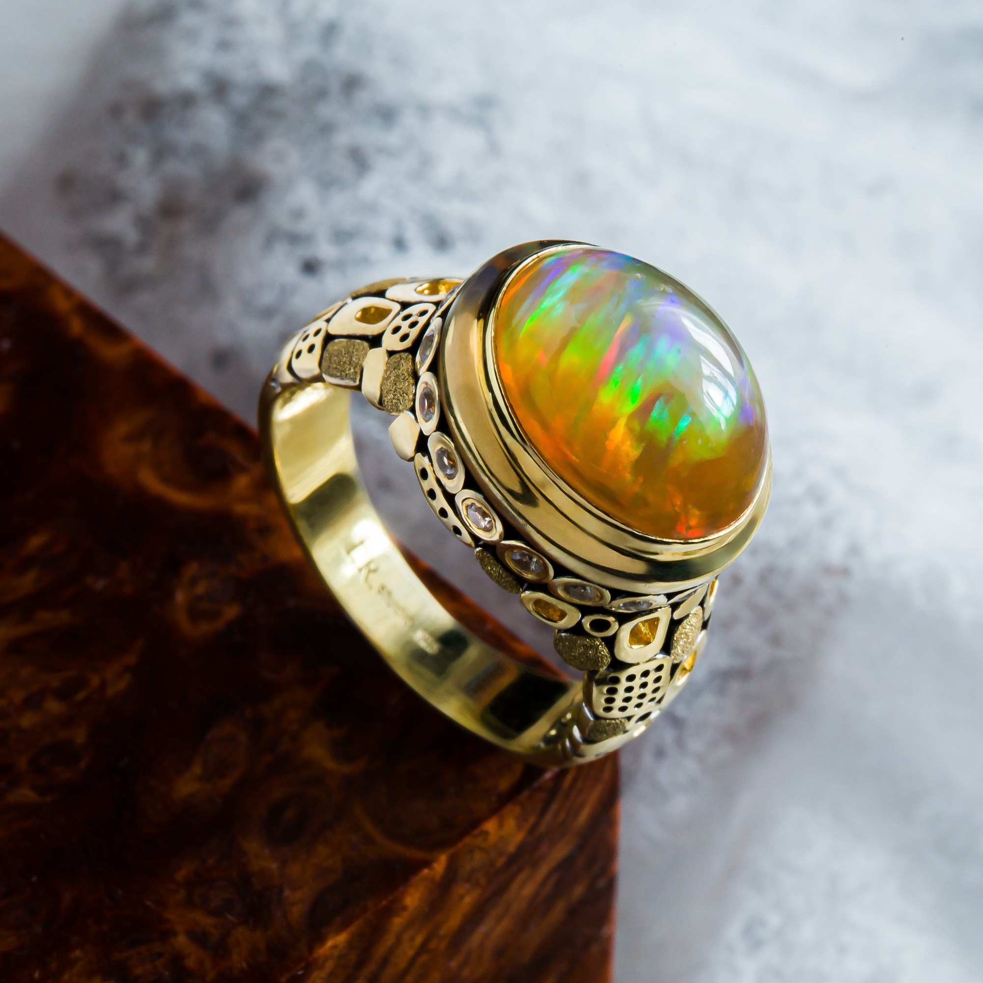 IRStudio: фотосъемка ювелирных изделий. Рекламный и предметный фотограф Марченков Антон