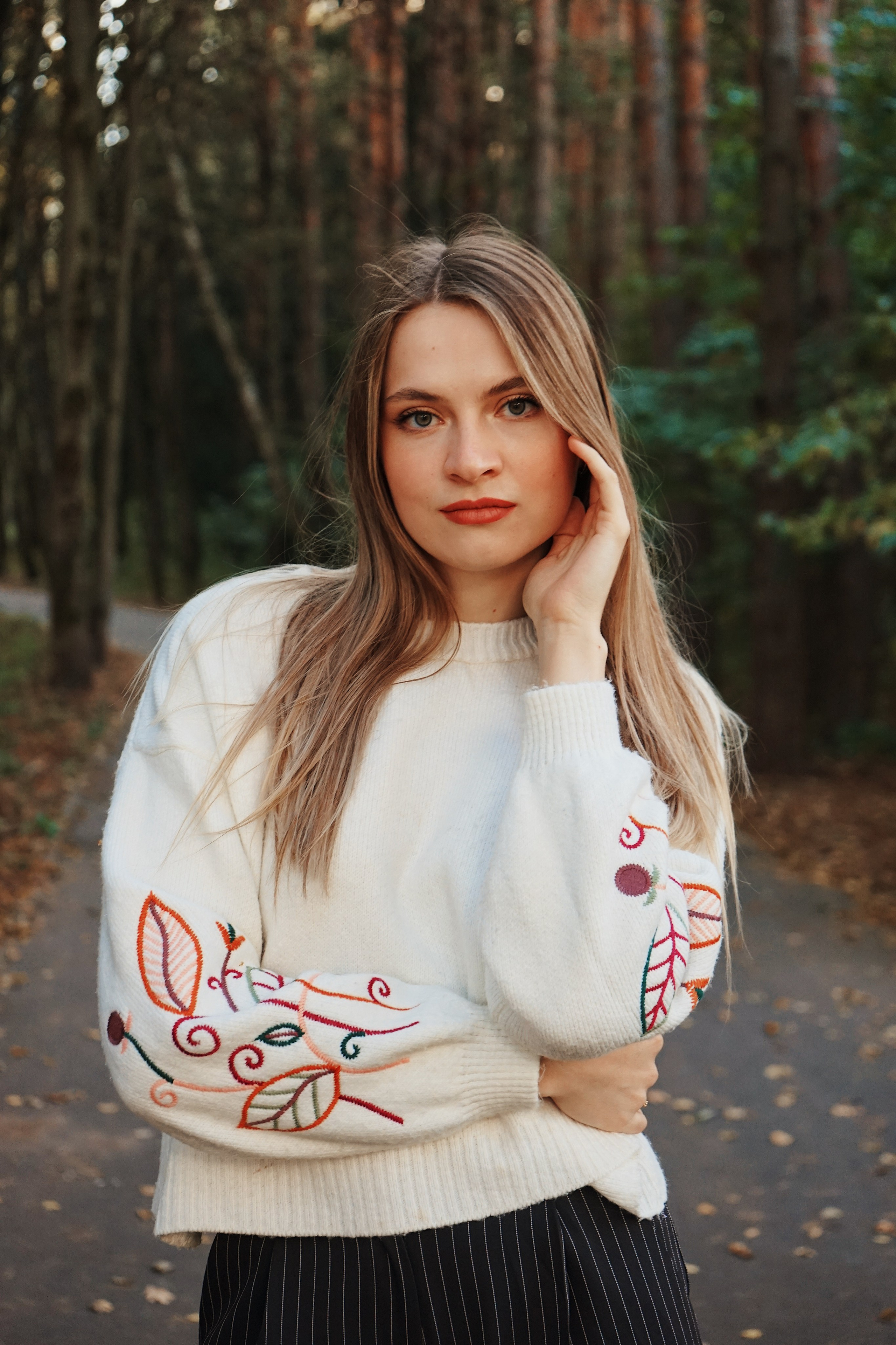 Анна, осенний парк. Женский фотограф в Москве Уварова Анастасия