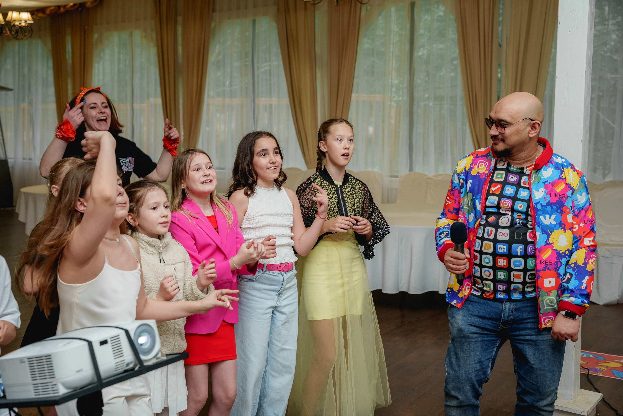 Выпускной 9 класс. Станислав Тюрин Фотограф Москва. Индивидуальные и семейные фотосессии;