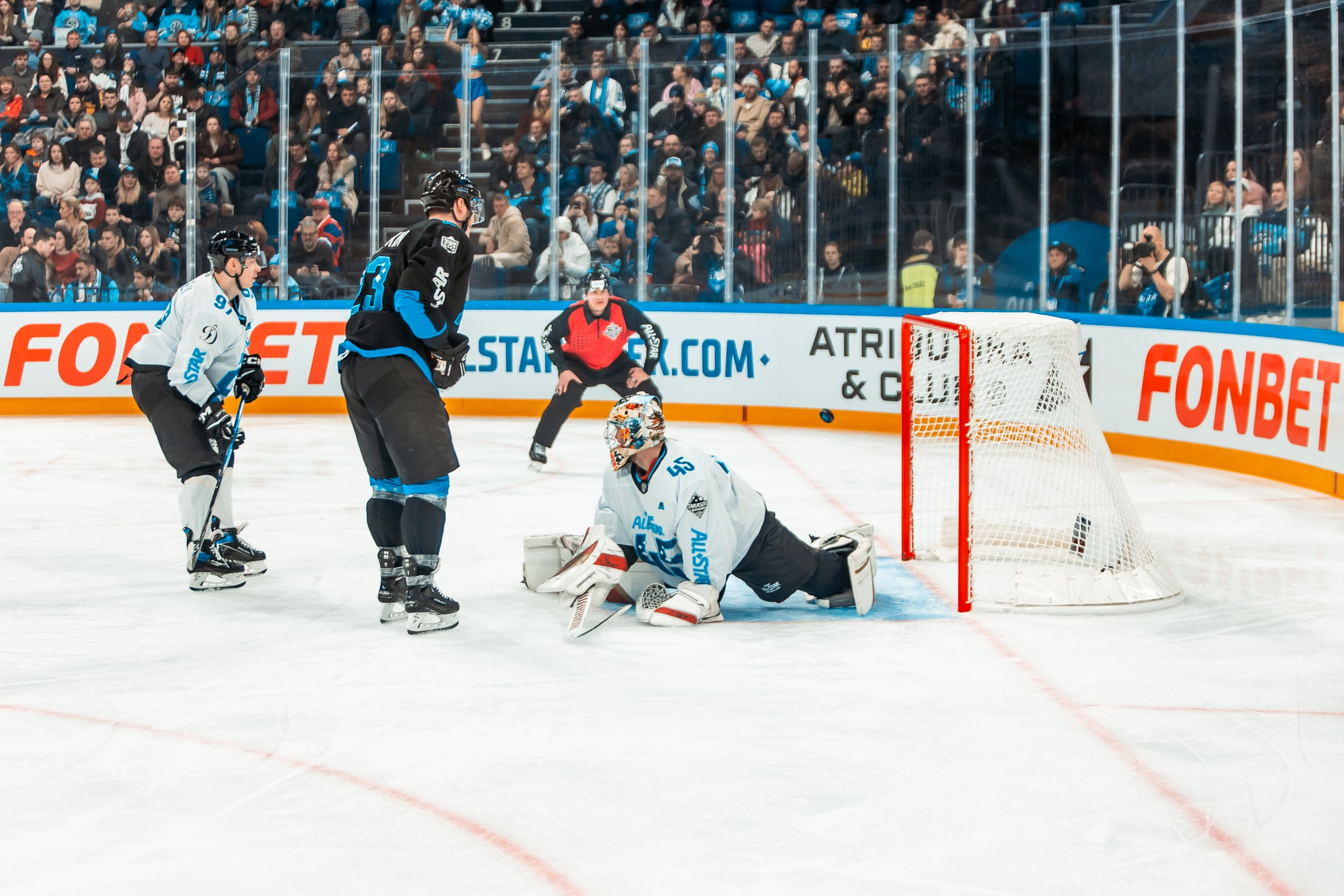 KHL All-Star 2025. Репортажный фотограф в Сочи Дмитрий Ветринский