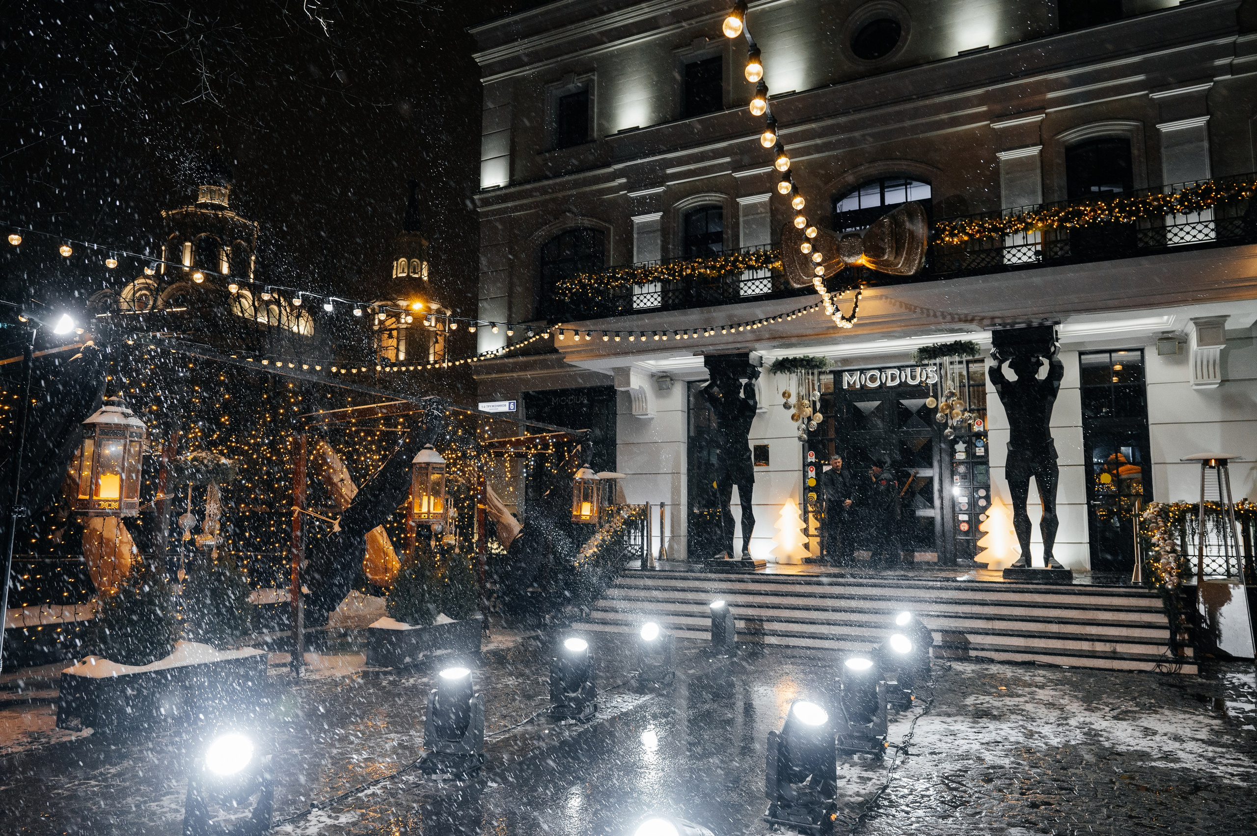 SECRET SHOW. Wedding photographer in Moscow and around the world Andrey Medvednikov