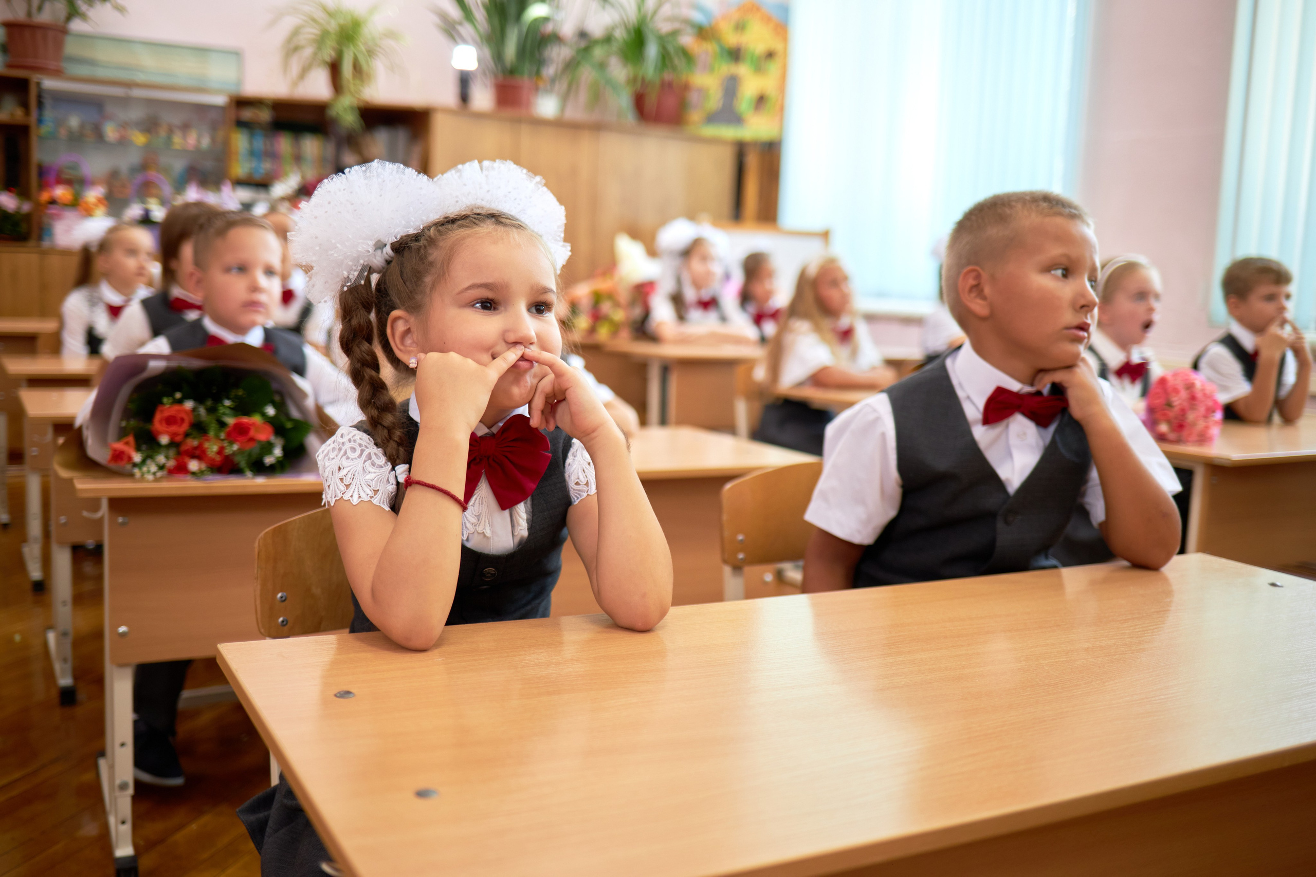 Съемка на 1 сентября. Фотограф Выпускные альбомы Таганрог Сергей Коробченко