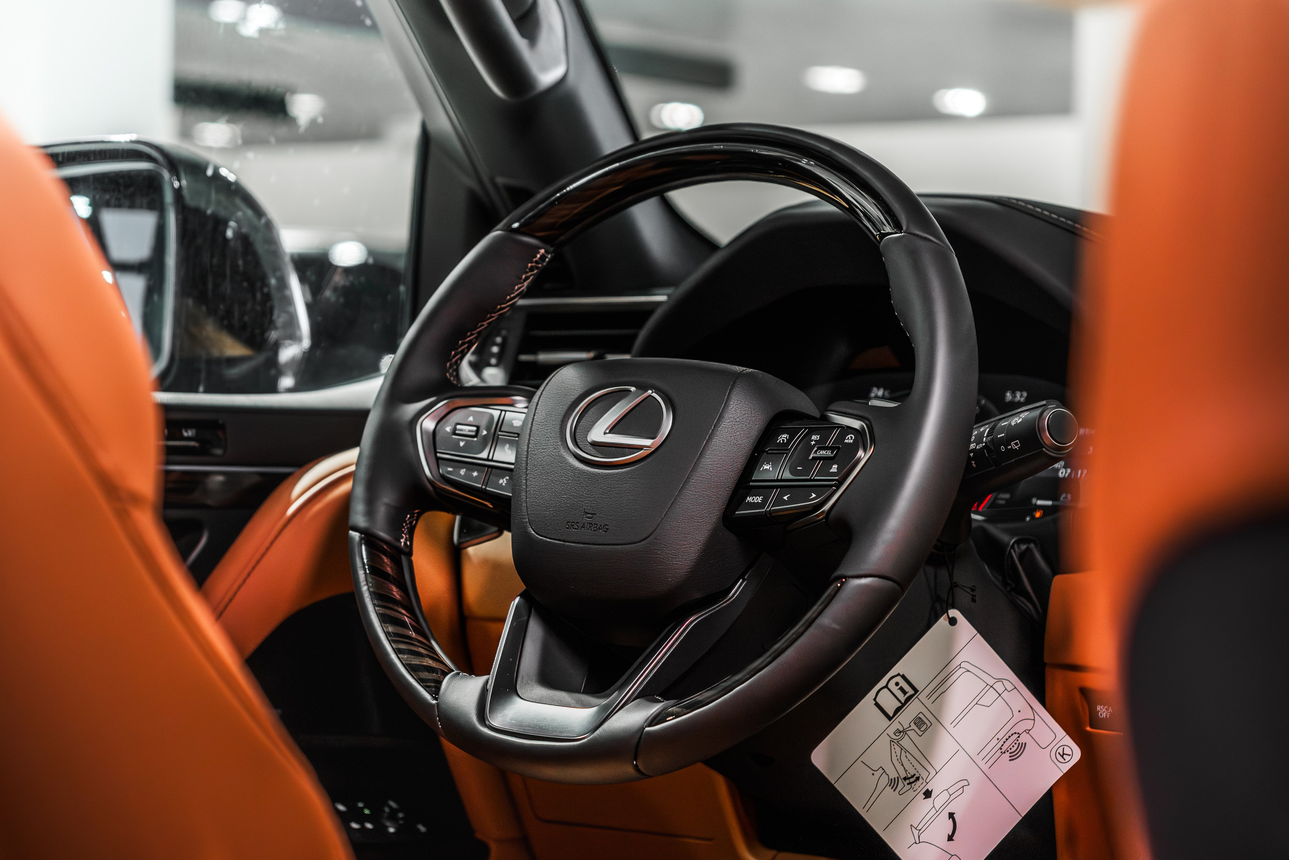 Lexus lx700. Valya Fleks