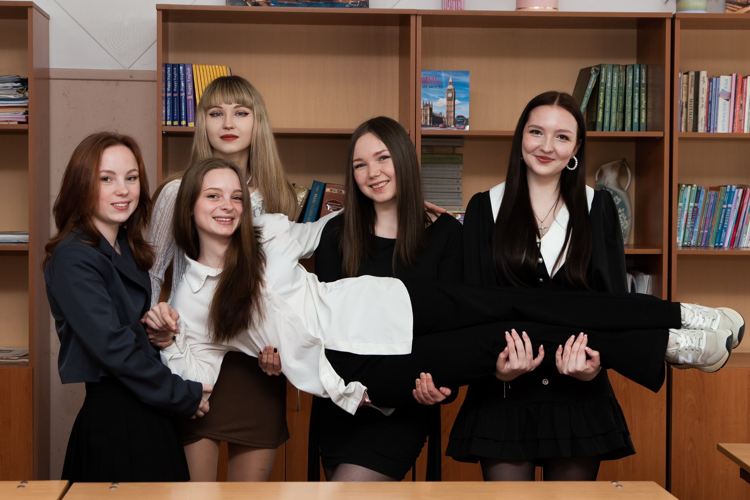 Фотосессия для альбомов. Школа. Выпускники 11 классов. Выпускные Альбомы и Фотосессии п. Кавалерово