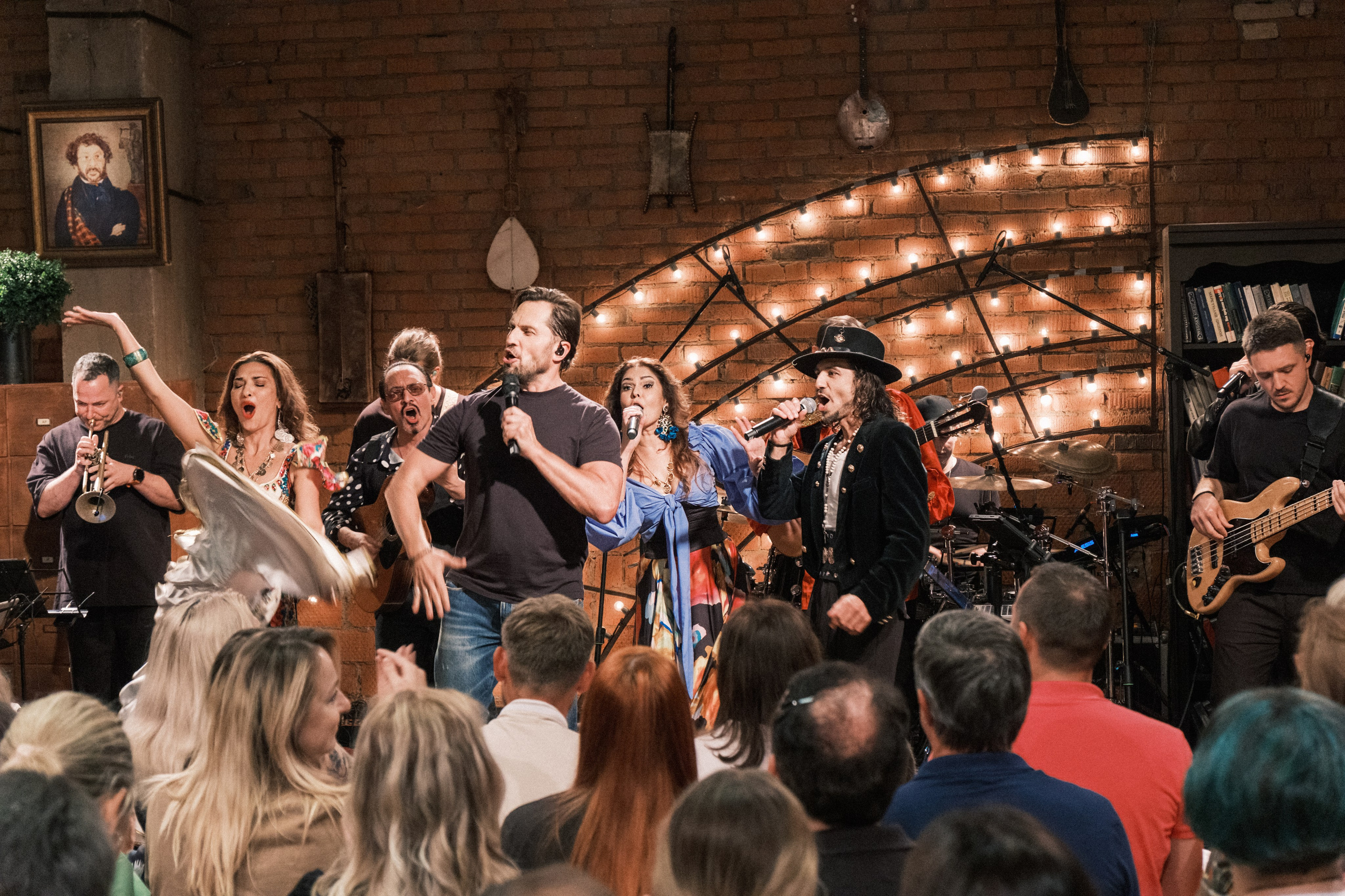 Квартирник у Маргулиса. Александр Ревва (Артур Пирожков). Профессиональный фотограф в Москве и МО Денис Кулешов