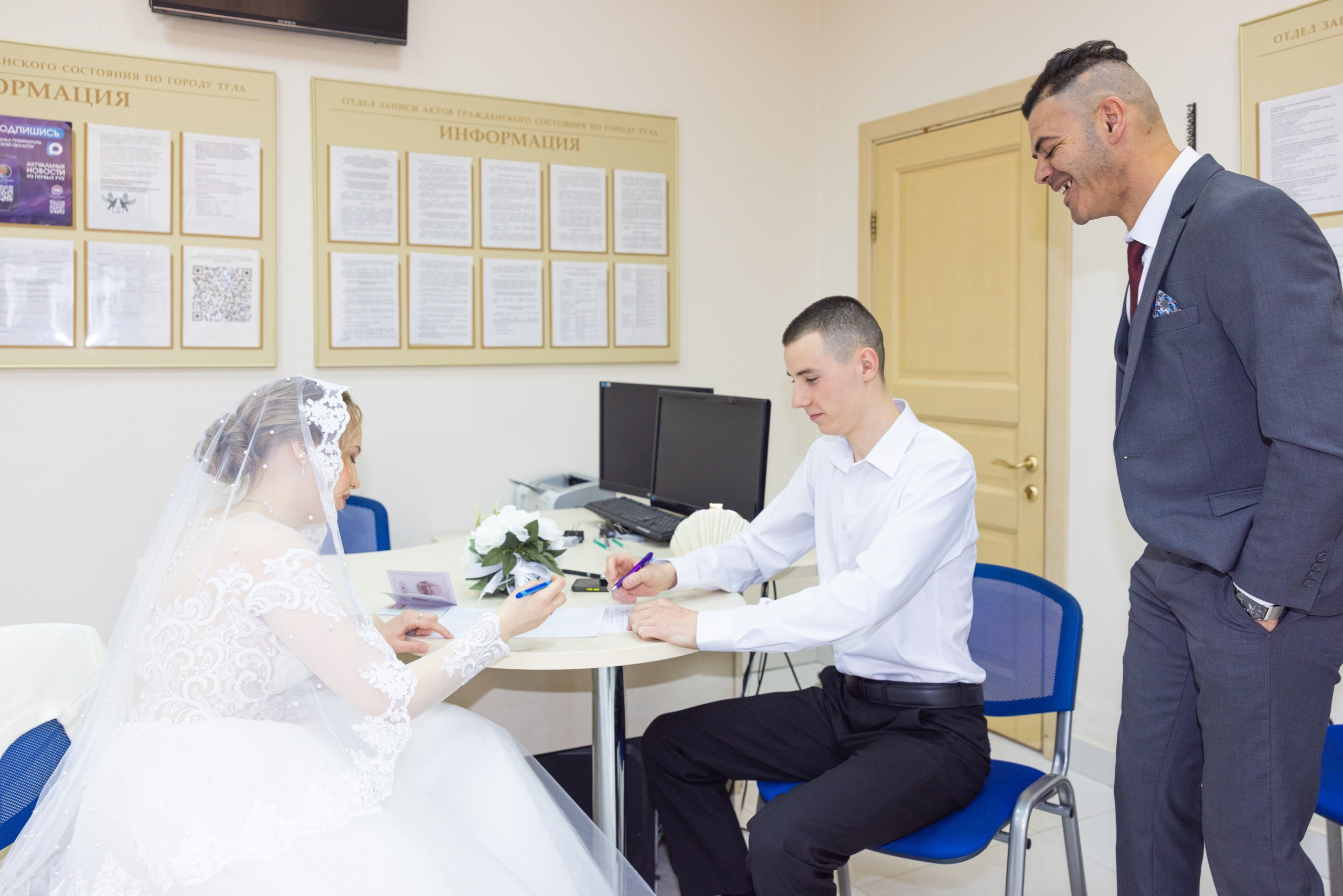 Пример одной свадьбы ЗАГС, ресторан. Фотограф в Туле Крупский АнДРей. Фотостудия «КАДР71» в Туле