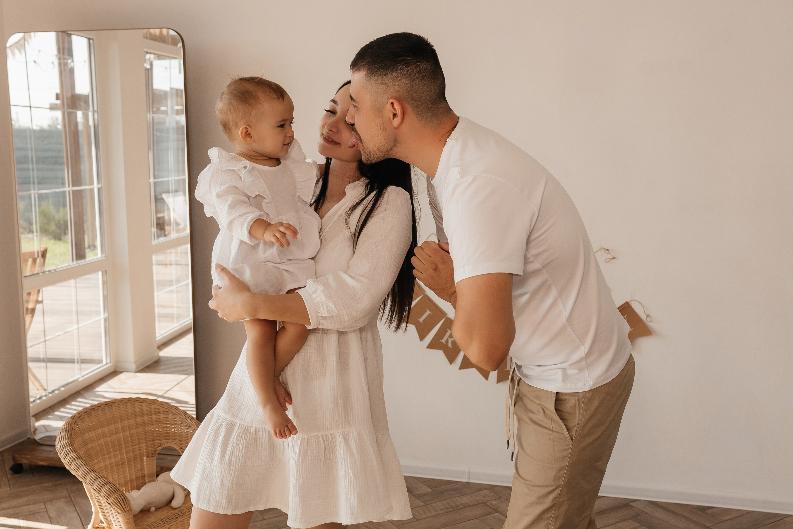 Света, Денис и Мия. Свадебный фотограф в Ростове-на-Дону и Азове Малявка Анастасия