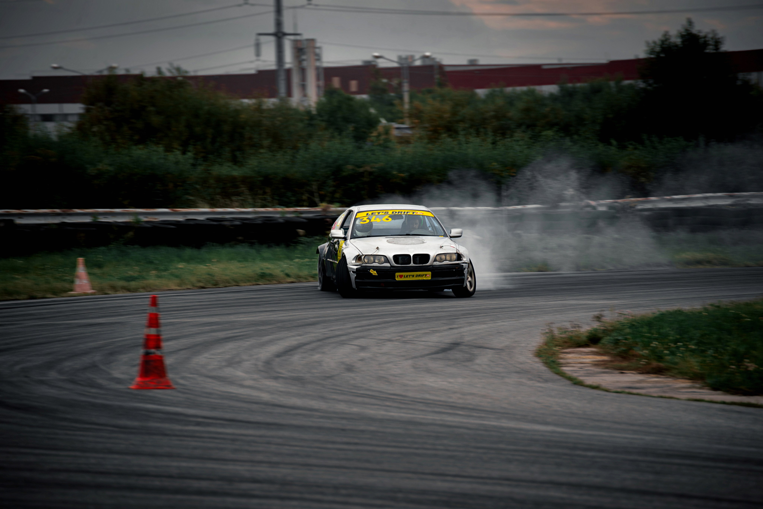 Фотосъемка дрифта в Санкт-Петербурге | Энергичные кадры для спортивных медиа