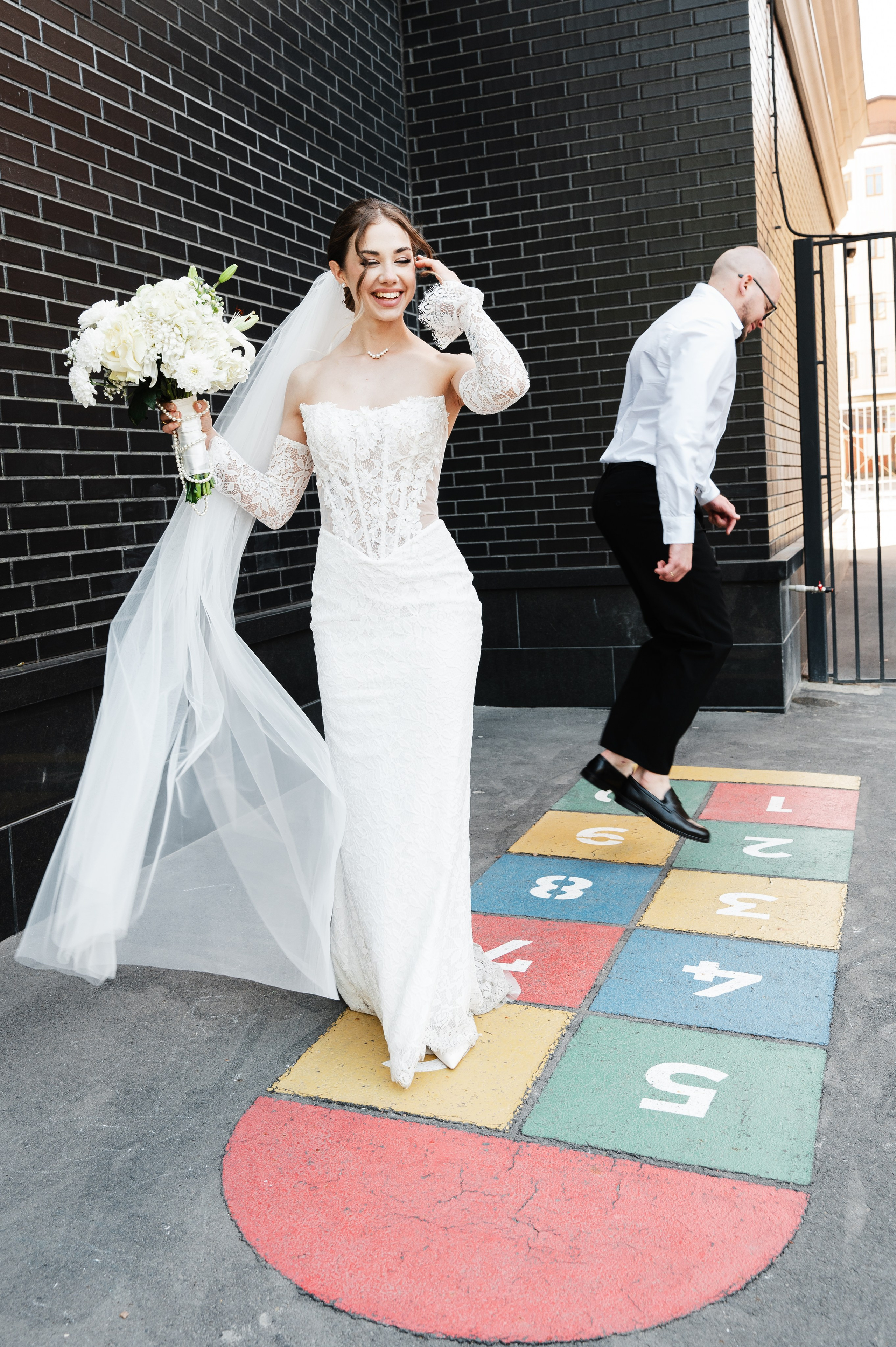 D&L ЗАГС + прогула. Фотограф Ярута Оксана / Ростов-на-Дону