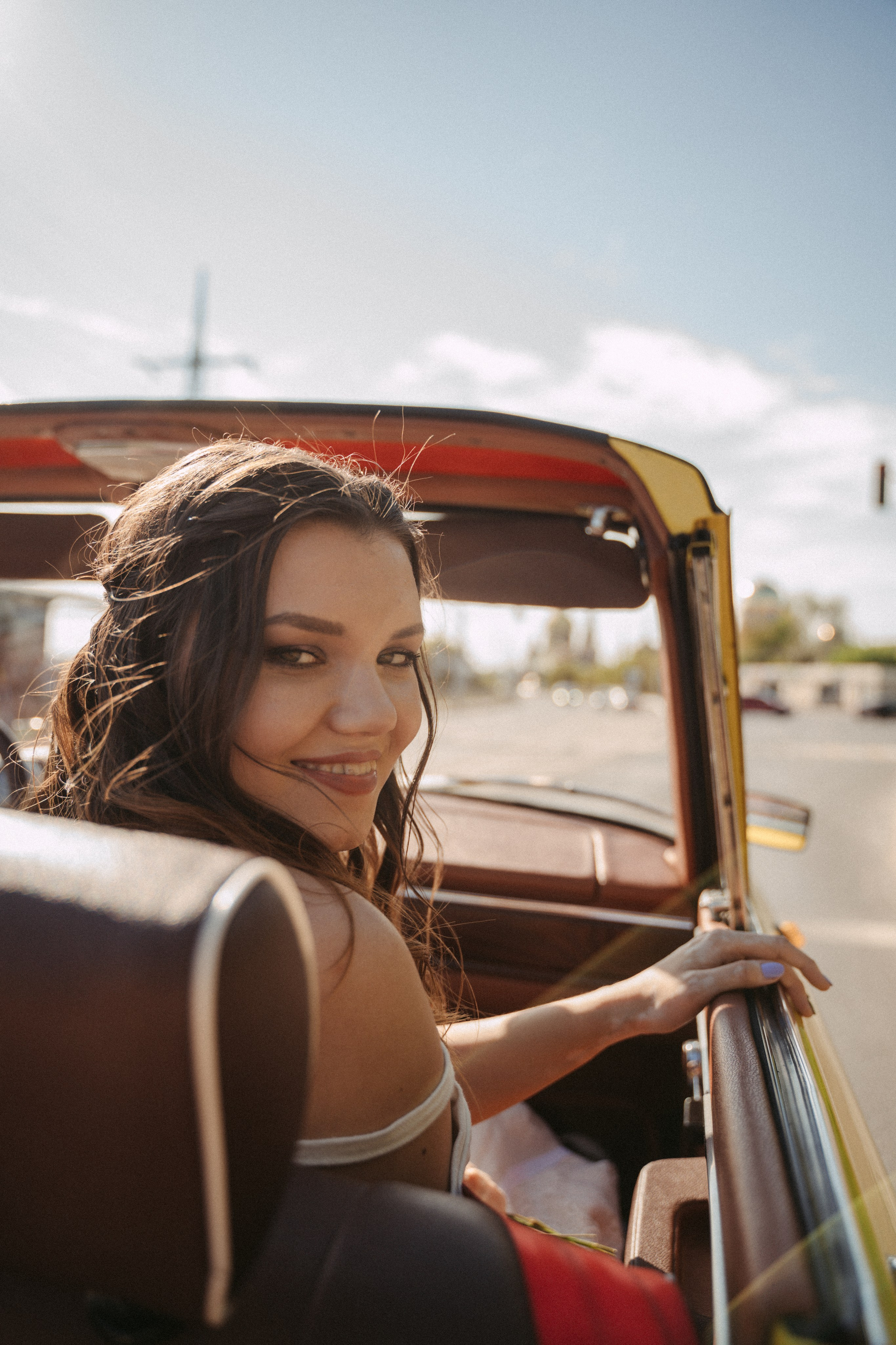 Эльвира и Яков. Главная