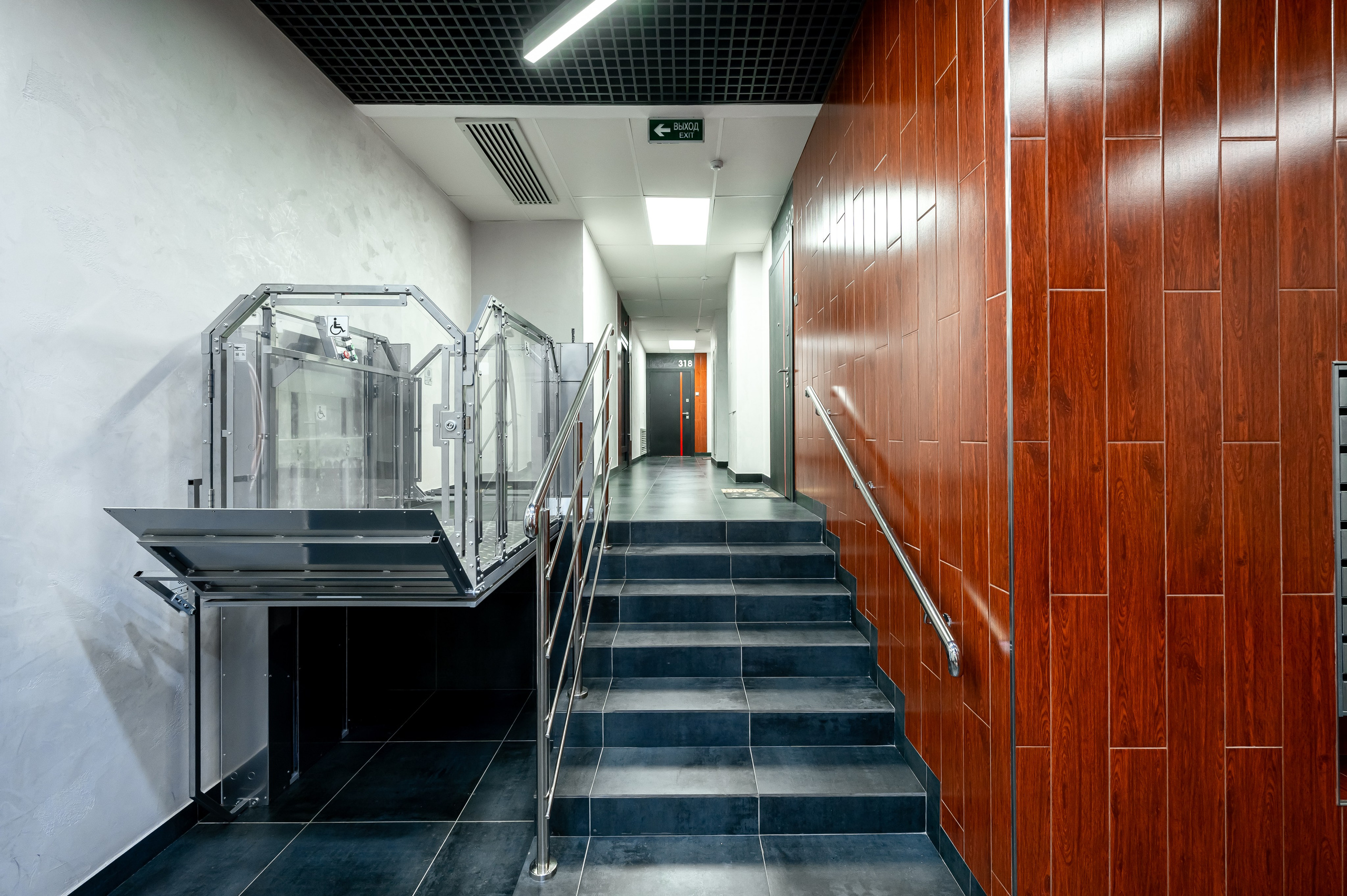 Квартира на А. Матросова 3. Интерьерный фотограф. Фото- видеосъемка недвижимости Санкт-Петербург