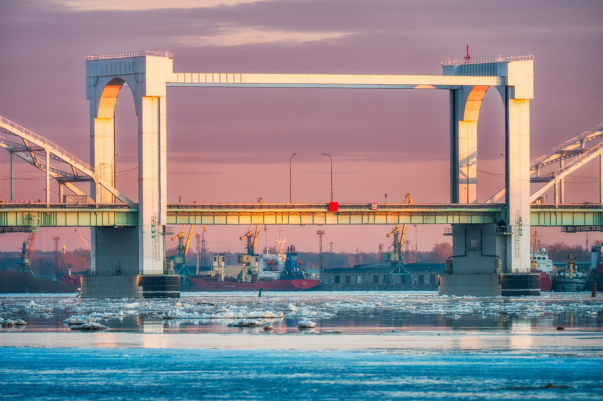 Город. Фотосъемка в Архангельске, фотограф Александр Ермолин