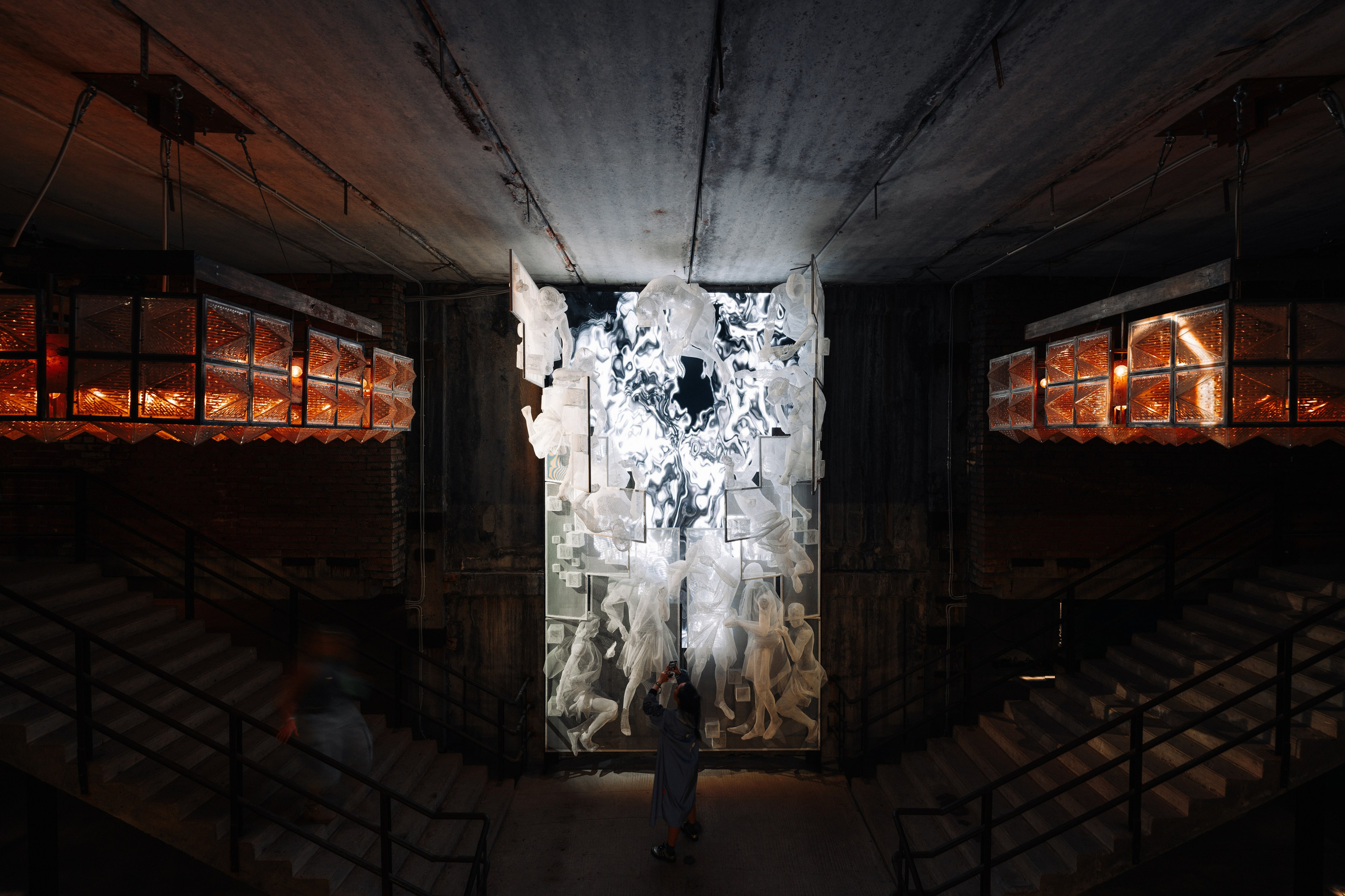 Outline 2024. @tomrus: Рустам Шагиморданов — фотограф