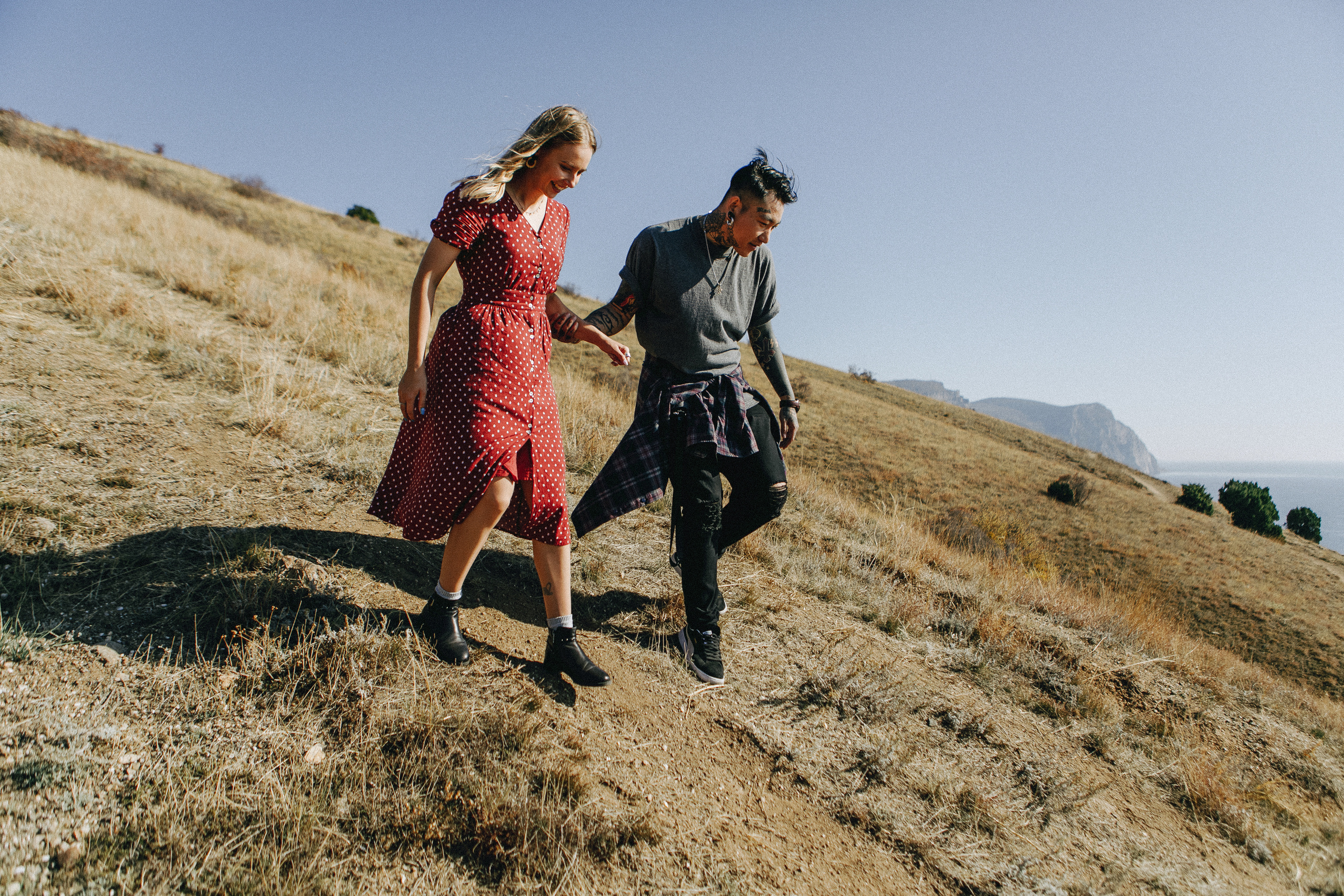 Интернациональная пара на съемке в Крыму. Крым фото, отдых Крым, Севастополь фото, Свадьба фото, Олег Горбатко