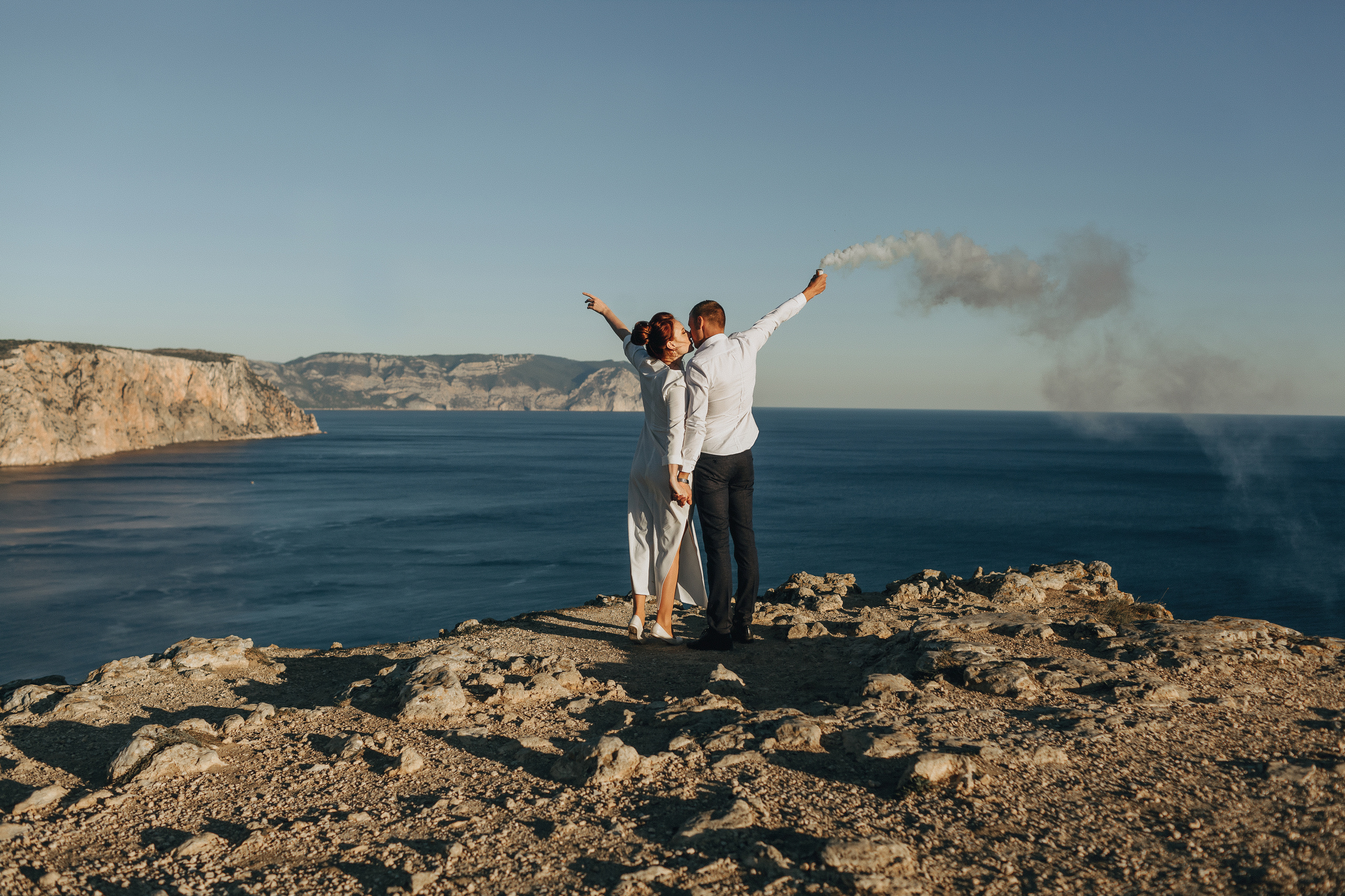 Свадьба в Крыму, город Севастополь, мыс Фиолент. Крым фото, отдых Крым, Севастополь фото, Свадьба фото, Олег Горбатко