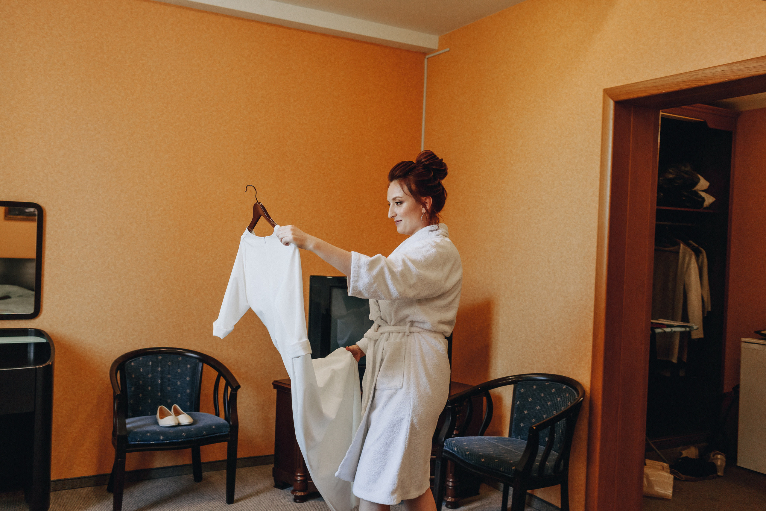 Свадьба в Крыму, город Севастополь, мыс Фиолент. Крым фото, отдых Крым, Севастополь фото, Свадьба фото, Олег Горбатко