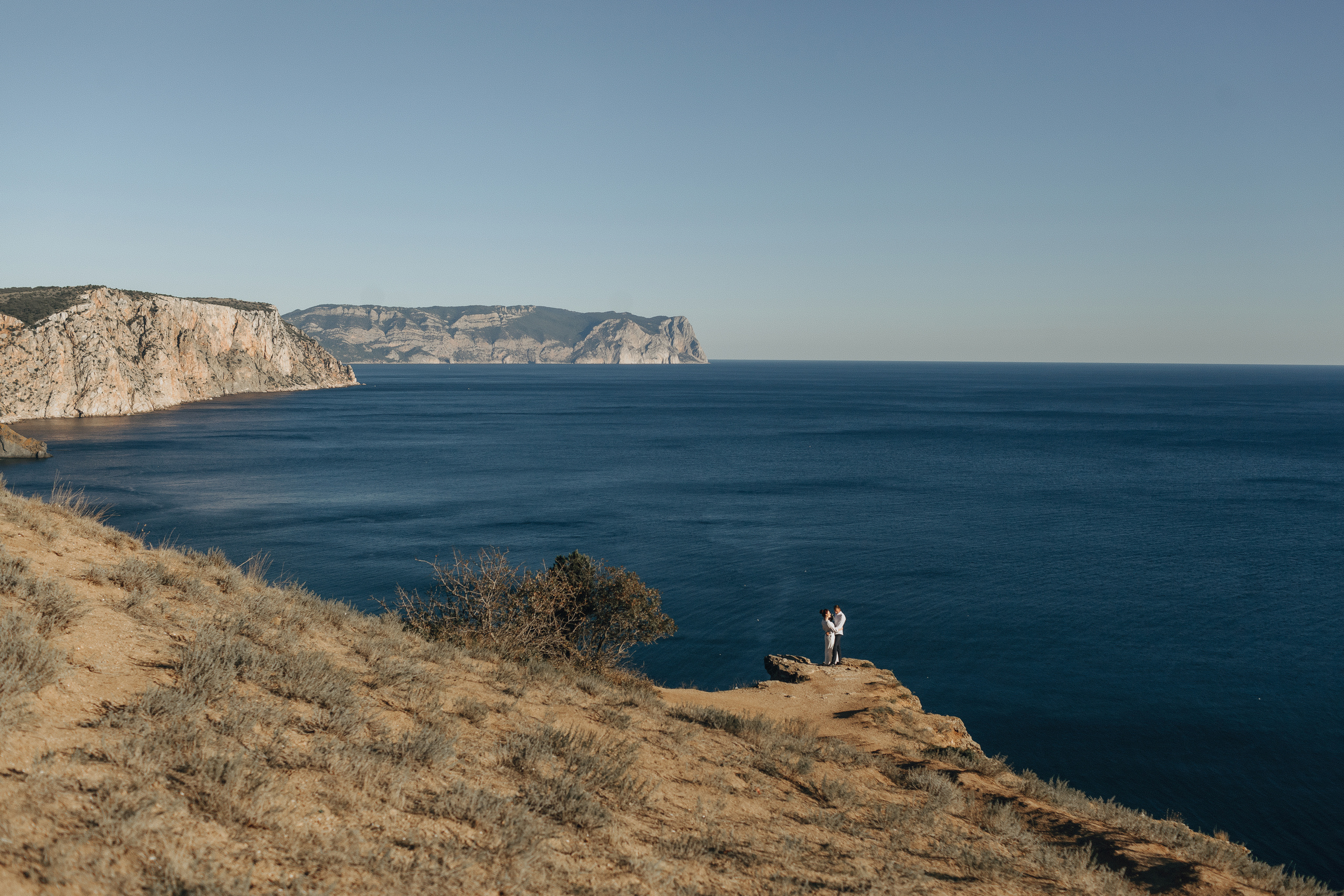 Свадьба в Крыму, город Севастополь, мыс Фиолент. Крым фото, отдых Крым, Севастополь фото, Свадьба фото, Олег Горбатко