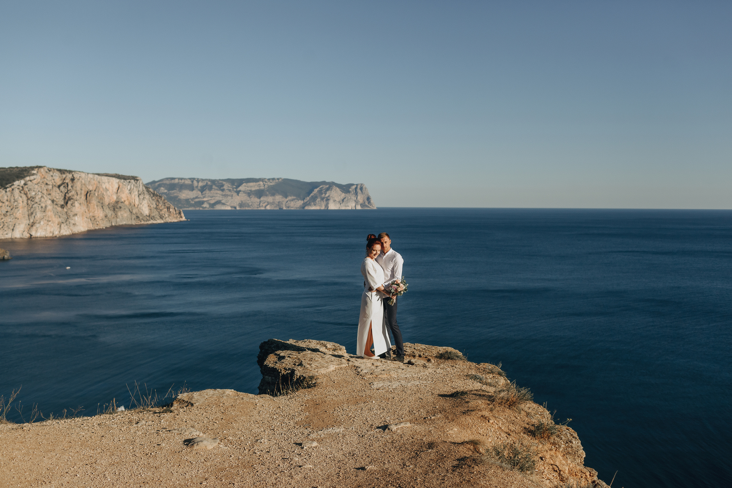 Свадьба в Крыму, город Севастополь, мыс Фиолент. Крым фото, отдых Крым, Севастополь фото, Свадьба фото, Олег Горбатко