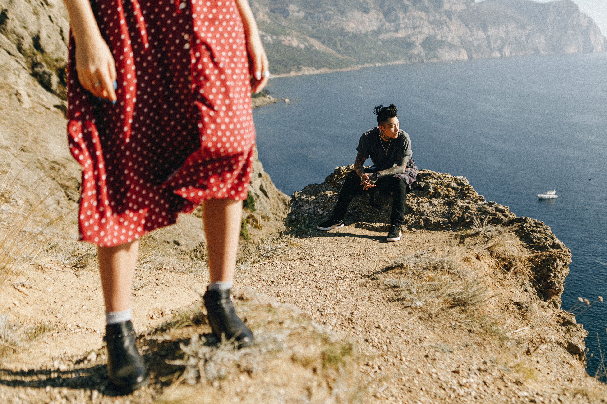 Интернациональная пара на съемке в Крыму. Крым фото, отдых Крым, Севастополь фото, Свадьба фото, Олег Горбатко