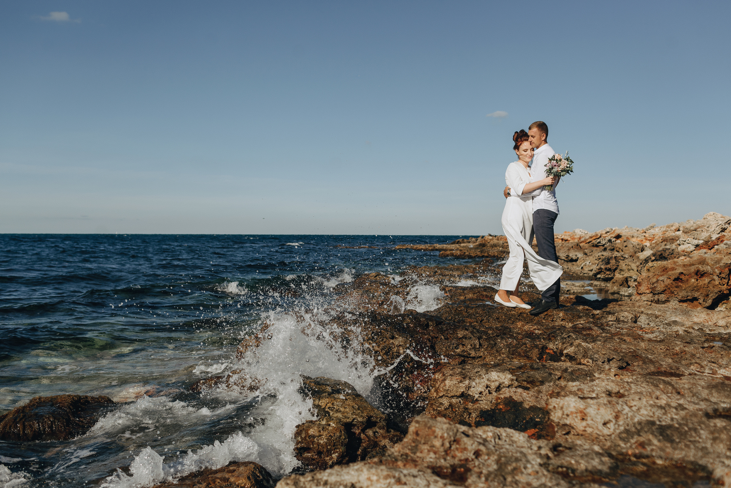 Свадьба в Крыму, город Севастополь, мыс Фиолент. Крым фото, отдых Крым, Севастополь фото, Свадьба фото, Олег Горбатко