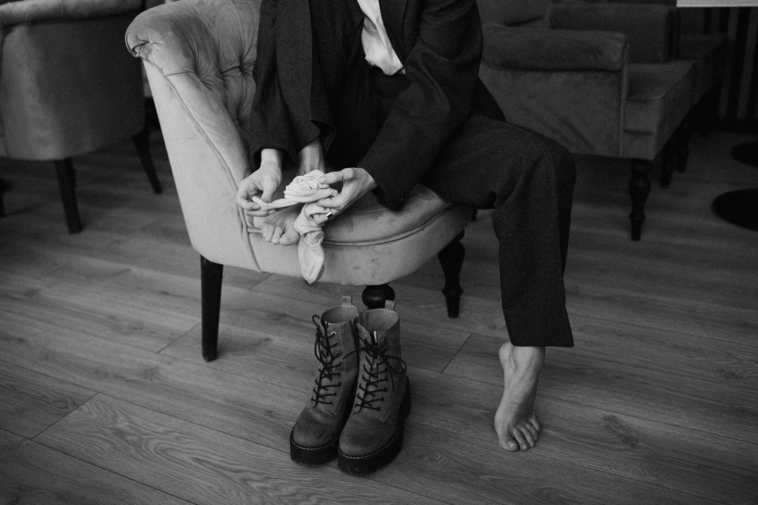 Девушка в мужском костюме. Крым фото, отдых Крым, Севастополь фото, Свадьба фото, Олег Горбатко