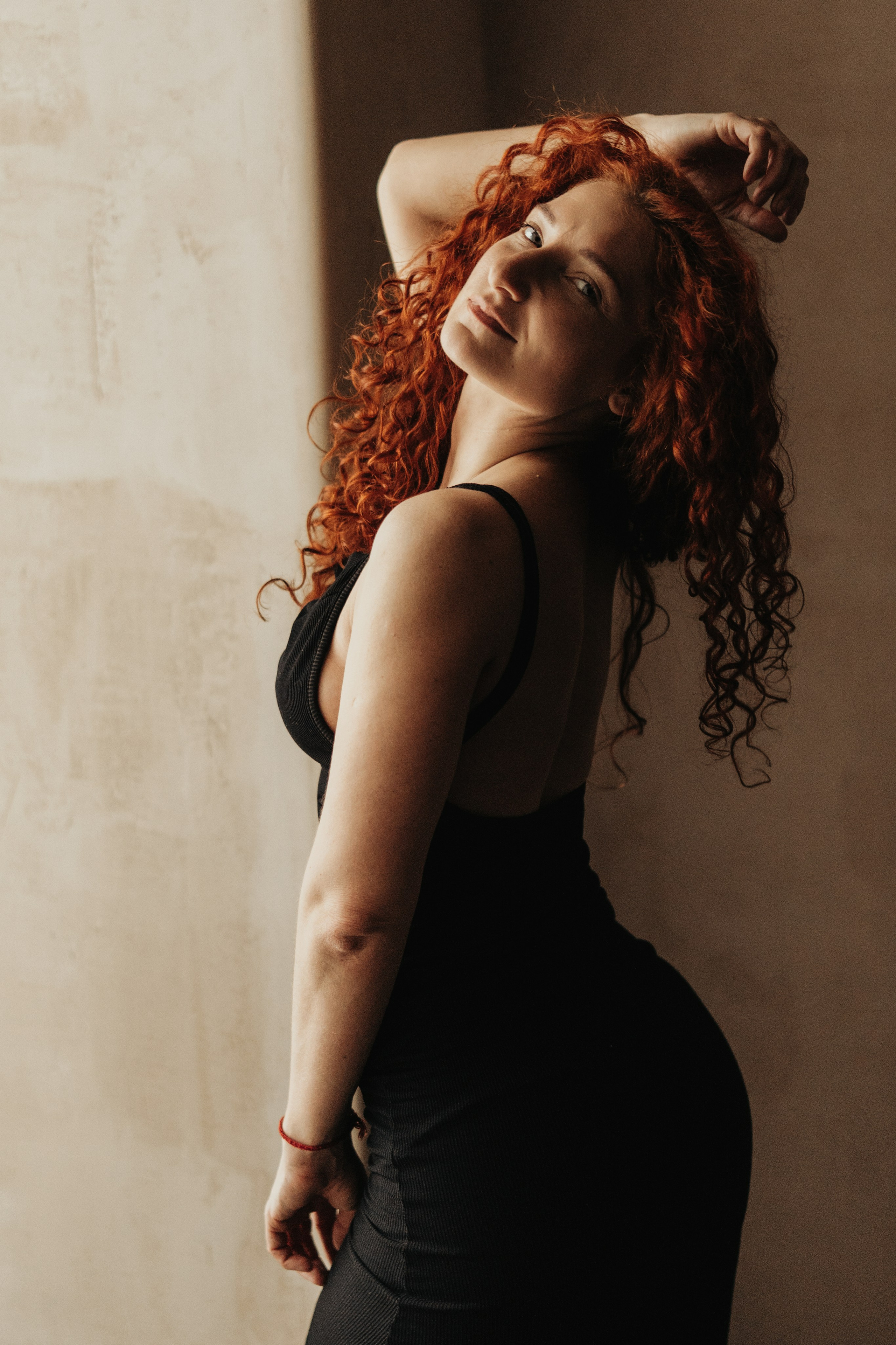 Алёна. Hmliber — фотограф и контент-креатор из Петербурга