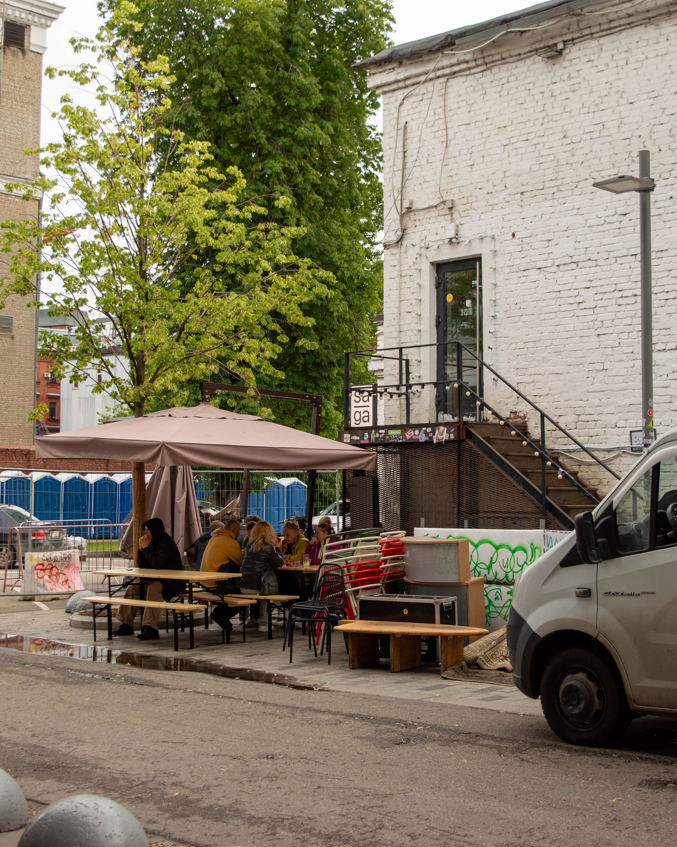 Многослойность городского пространства. Фотограф Анастасия Лощакова в Москве