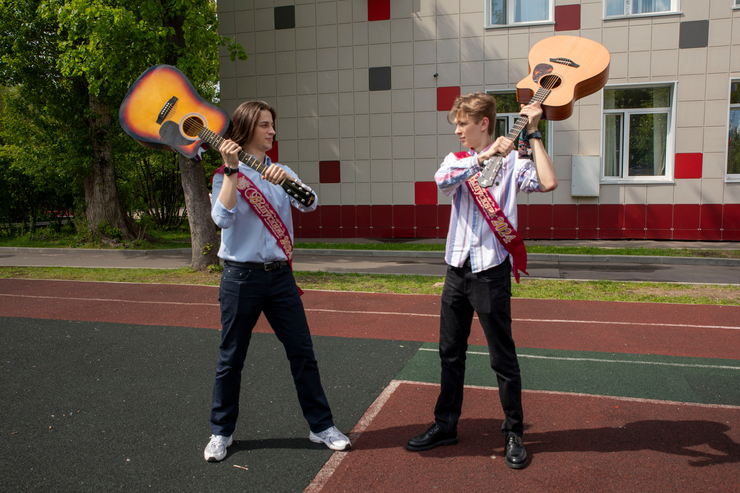 Последний звонок Школа Баренбаума 1517. Фотограф в Москве Яна Полосина