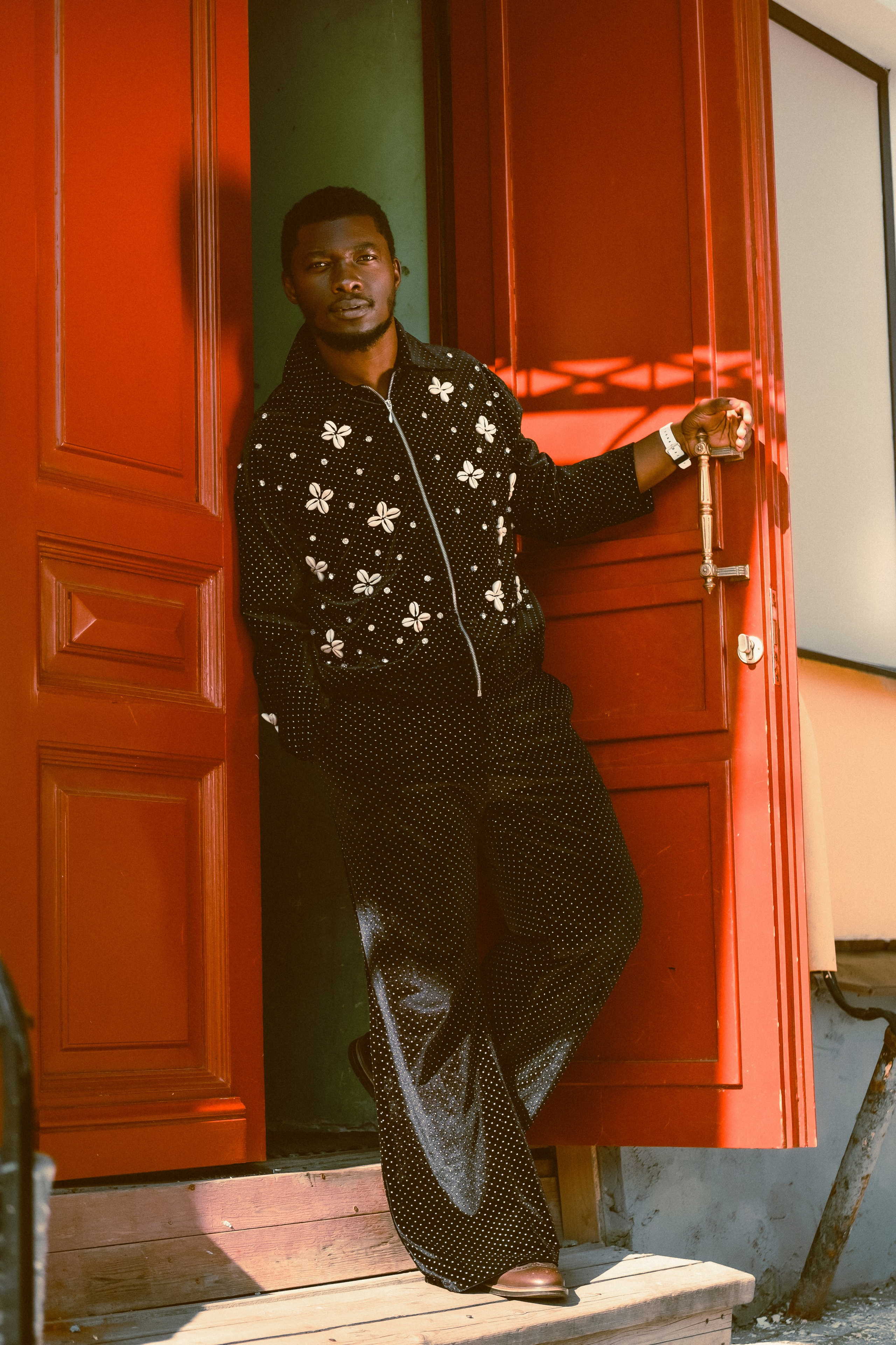 Бренд: YISA. Джейкоб Ийса. Стилистика: Lifestyle