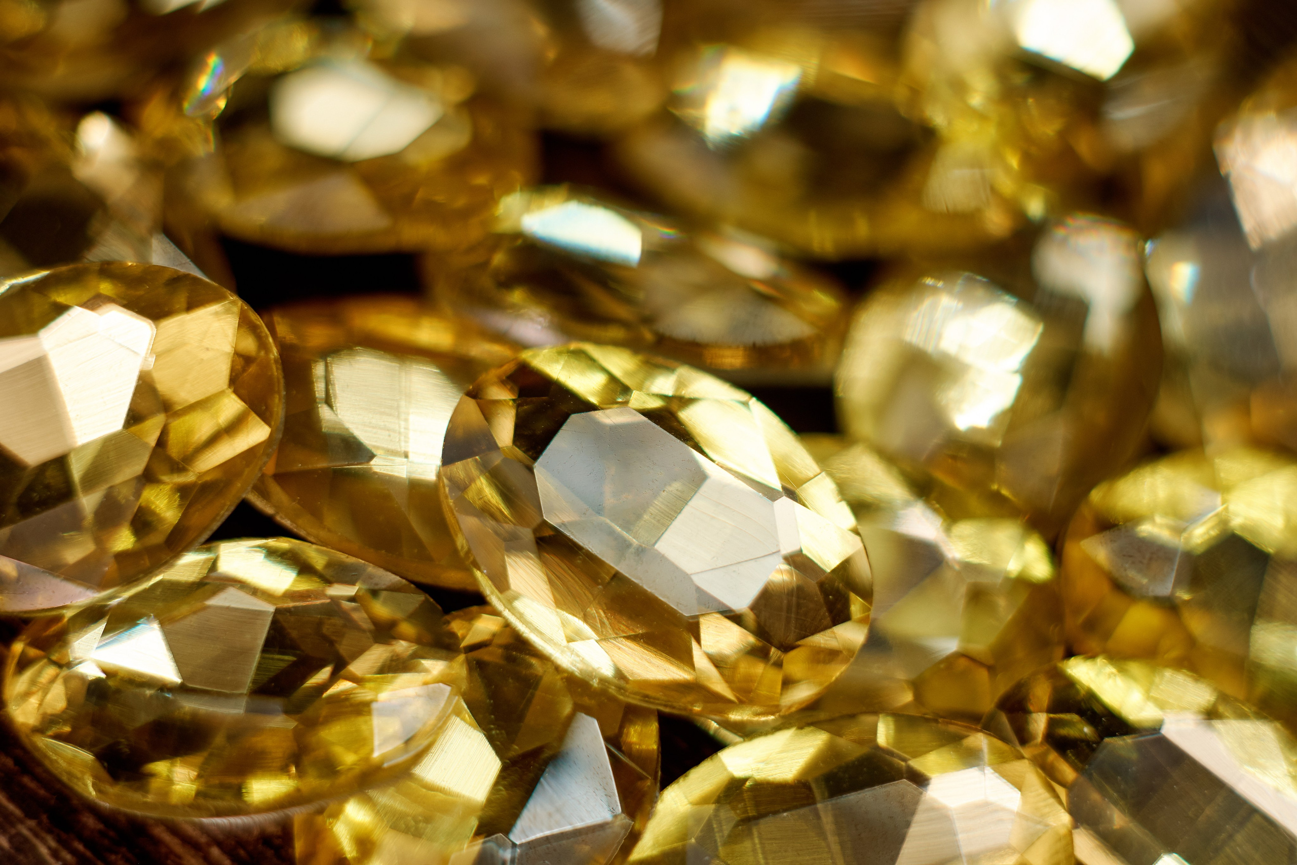 Съемка для оптового склада. Стразы, бусины. Фотограф Таганрог Анна Трайжон