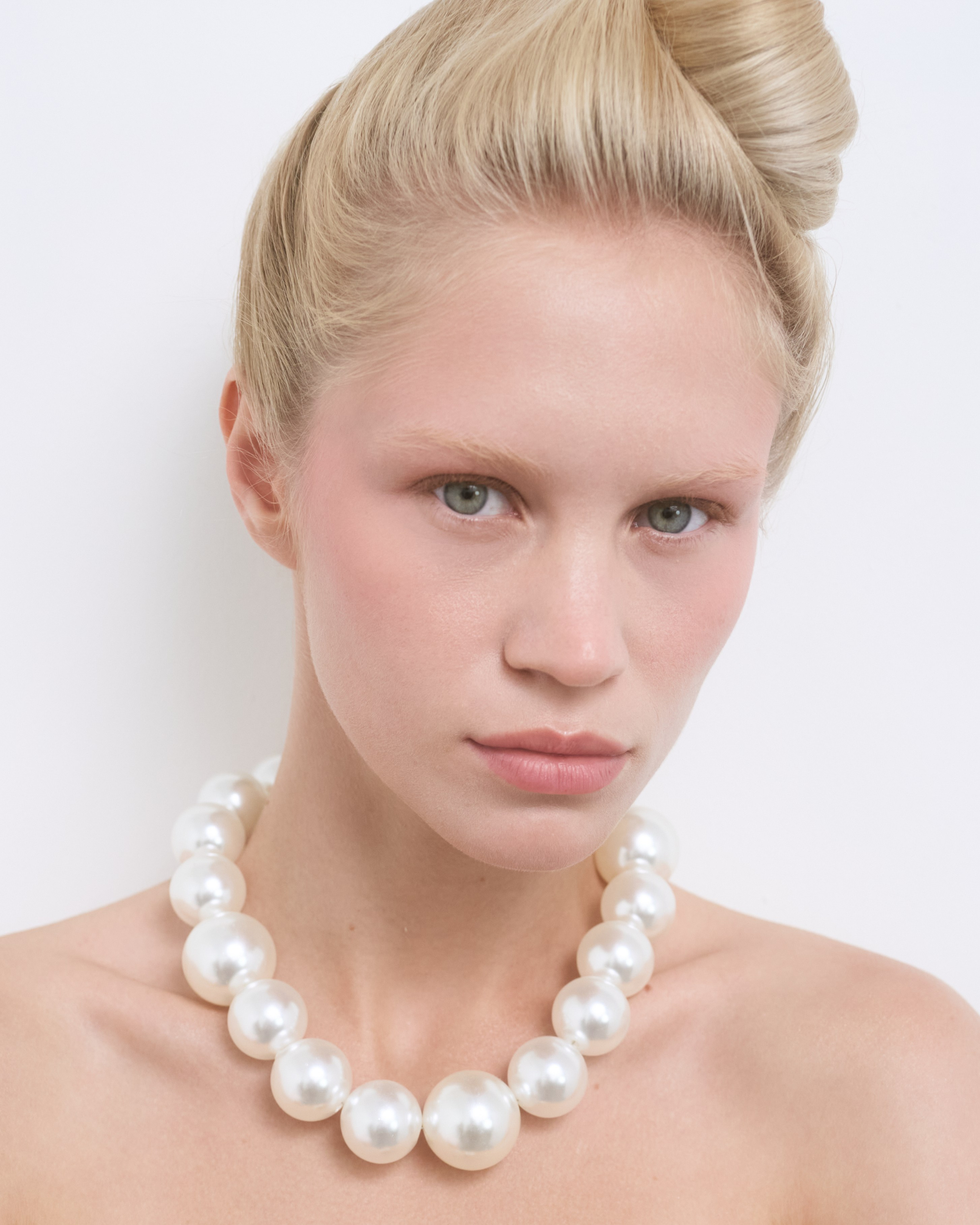 MAKE-UP. Диана Михина — стилист по волосам из Москвы