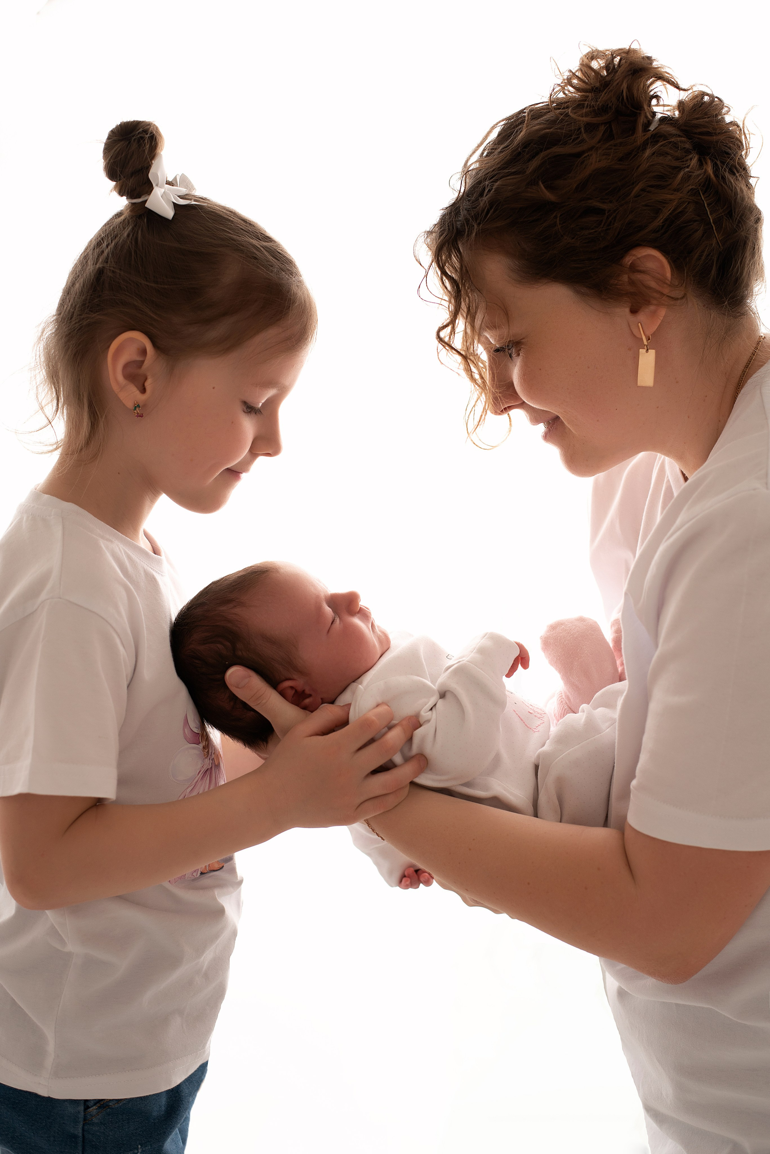 Новорождённые девочки. Детский фотограф новорождённых в Минске Боровик Екатерина